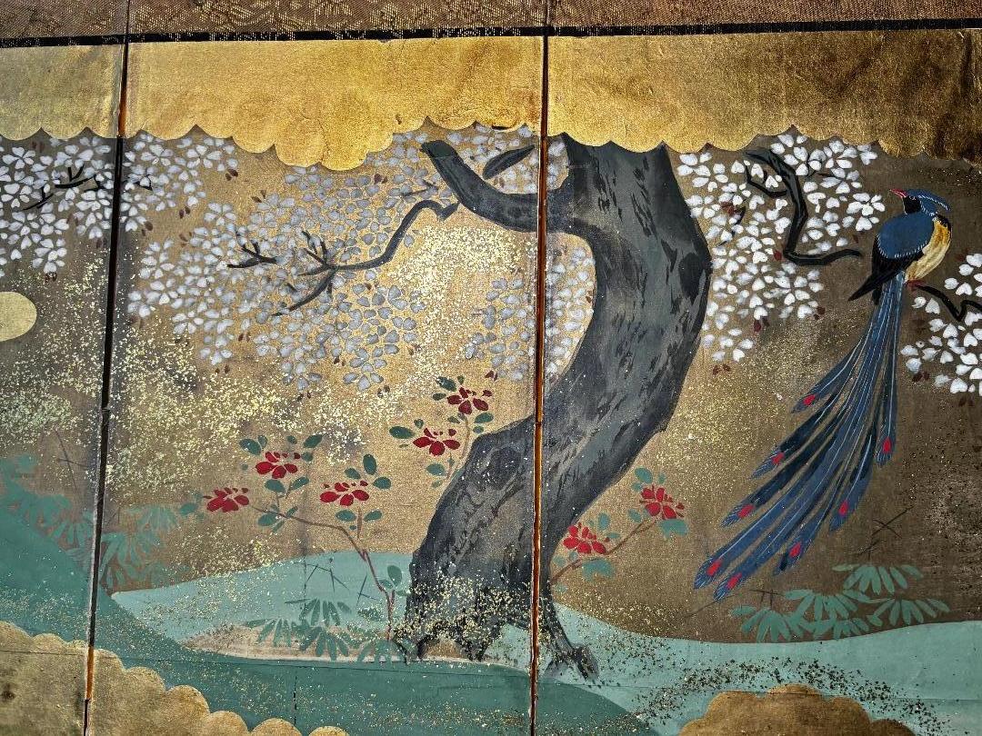 20th Century Japanese Brilliant Blue Bird Of Paradise Gold Screen For Sale