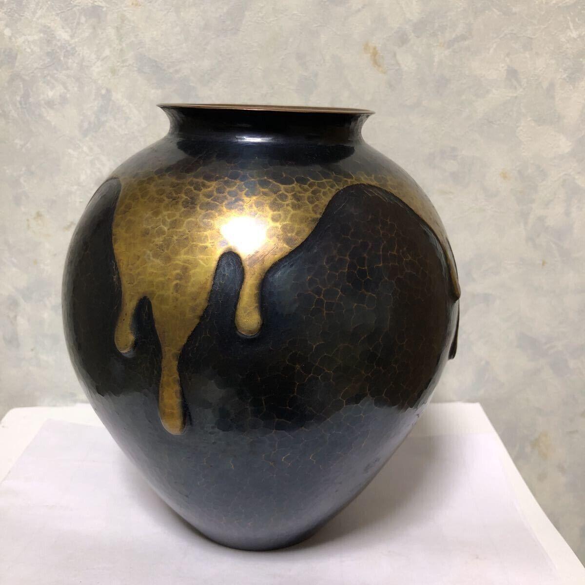 Japanese Brilliant Drip Glaze Bronze Vase, Signed Box In Good Condition For Sale In South Burlington, VT