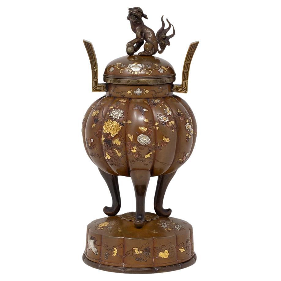 Koro giapponese in bronzo e metalli misti di Kumagai, periodo Meiji