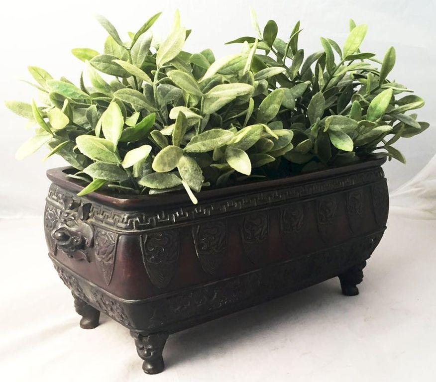 Japanese Bronze Bonsai Planter from the Meiji Period In Good Condition For Sale In Austin, TX
