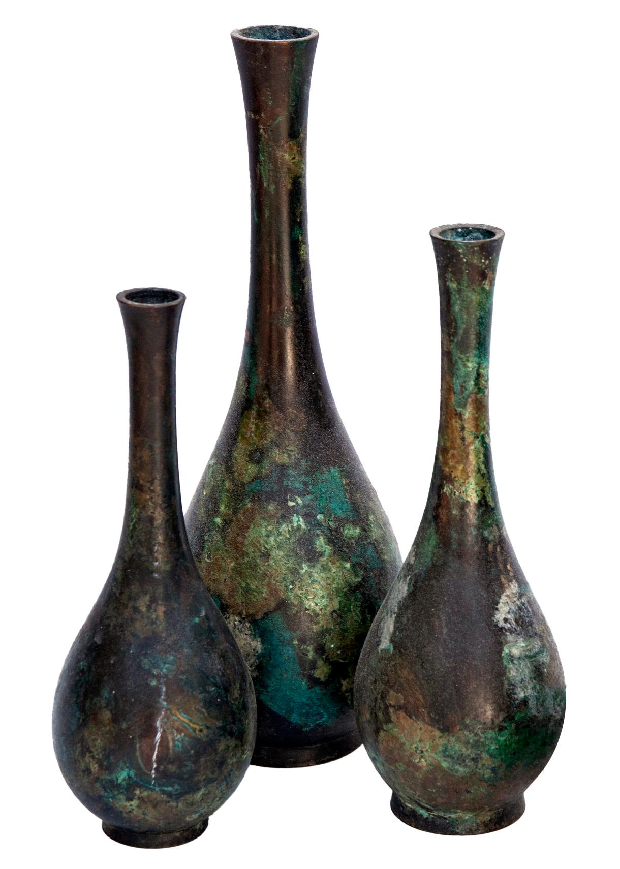 Bronzo Vasi di bronzo giapponesi Set/3 in vendita