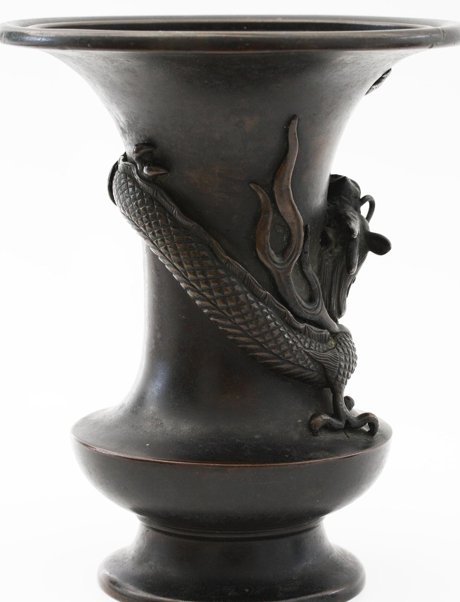 Edo Japanese Bronze Campana Vase Applied with Dragon Signed