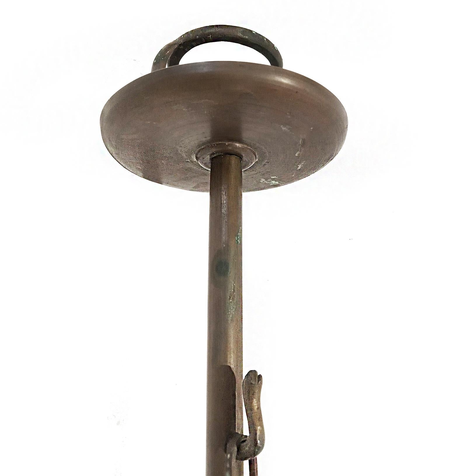 Fine XIX secolo Candelieri giapponesi in bronzo, periodo Meiji, fine XIX secolo in vendita