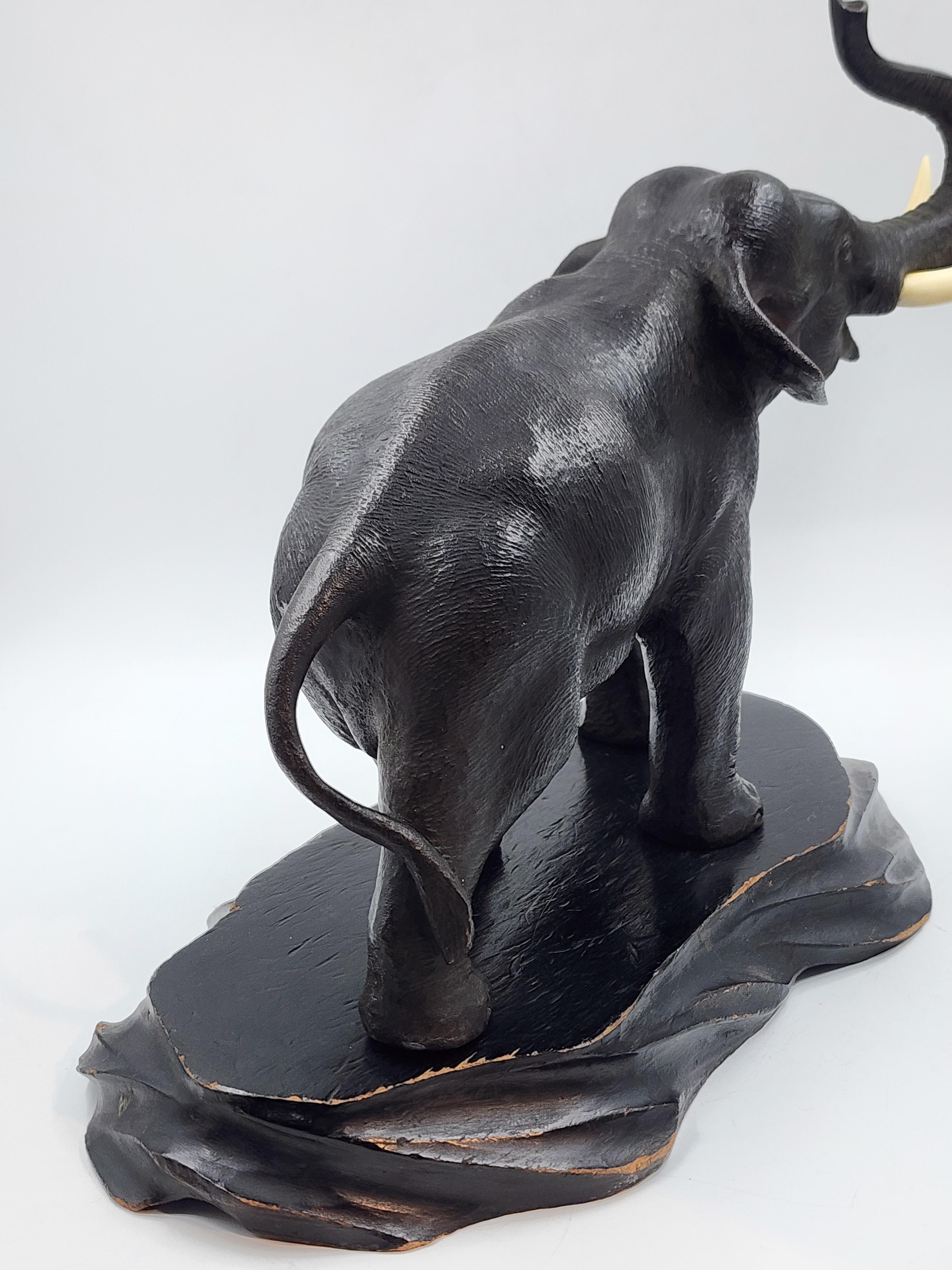 Giapponese Figura di elefante giapponese in bronzo in vendita