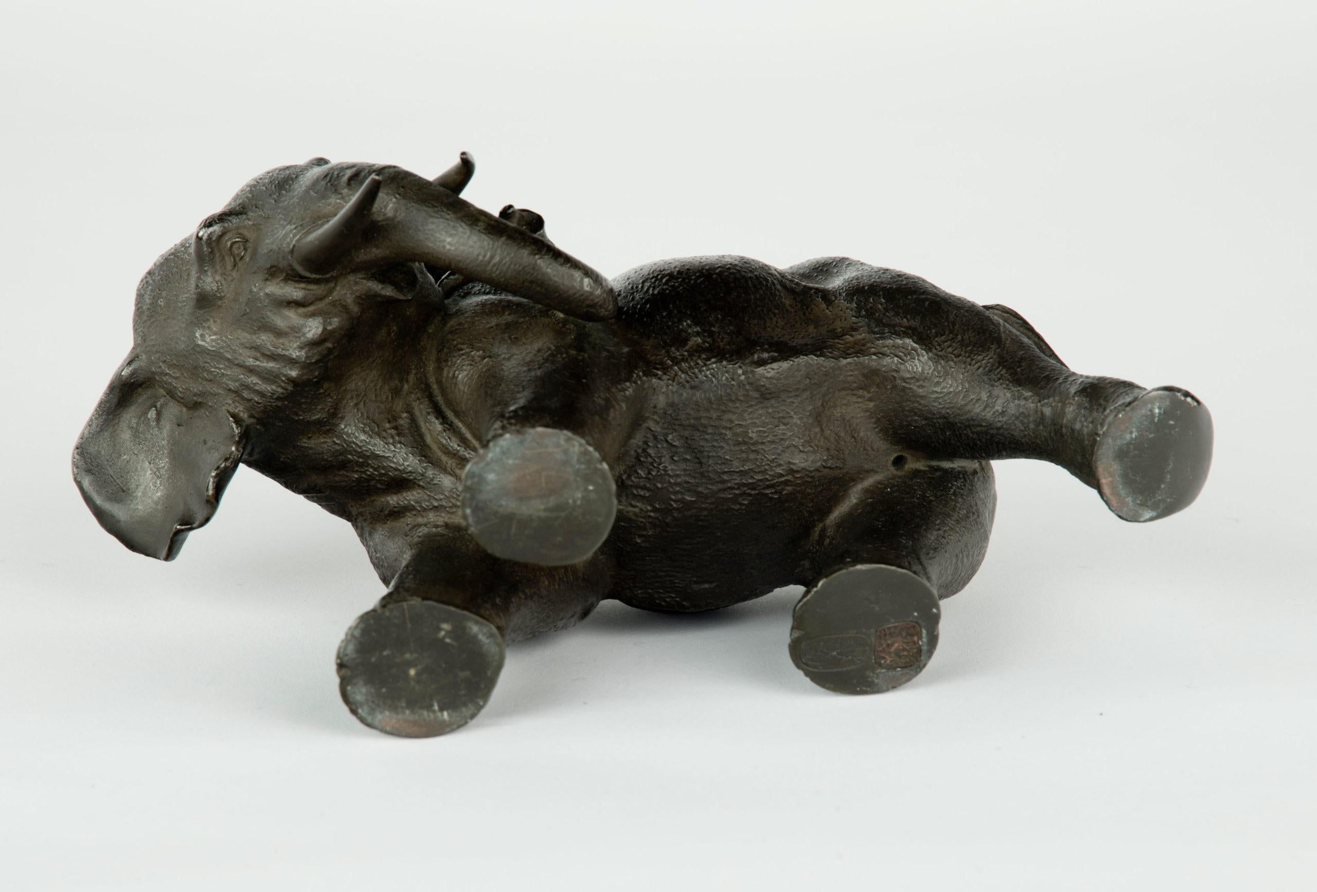 Japanese Bronze Elephant Okimono by Maruki Company    2