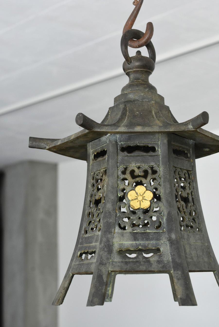 japanese hanging lantern