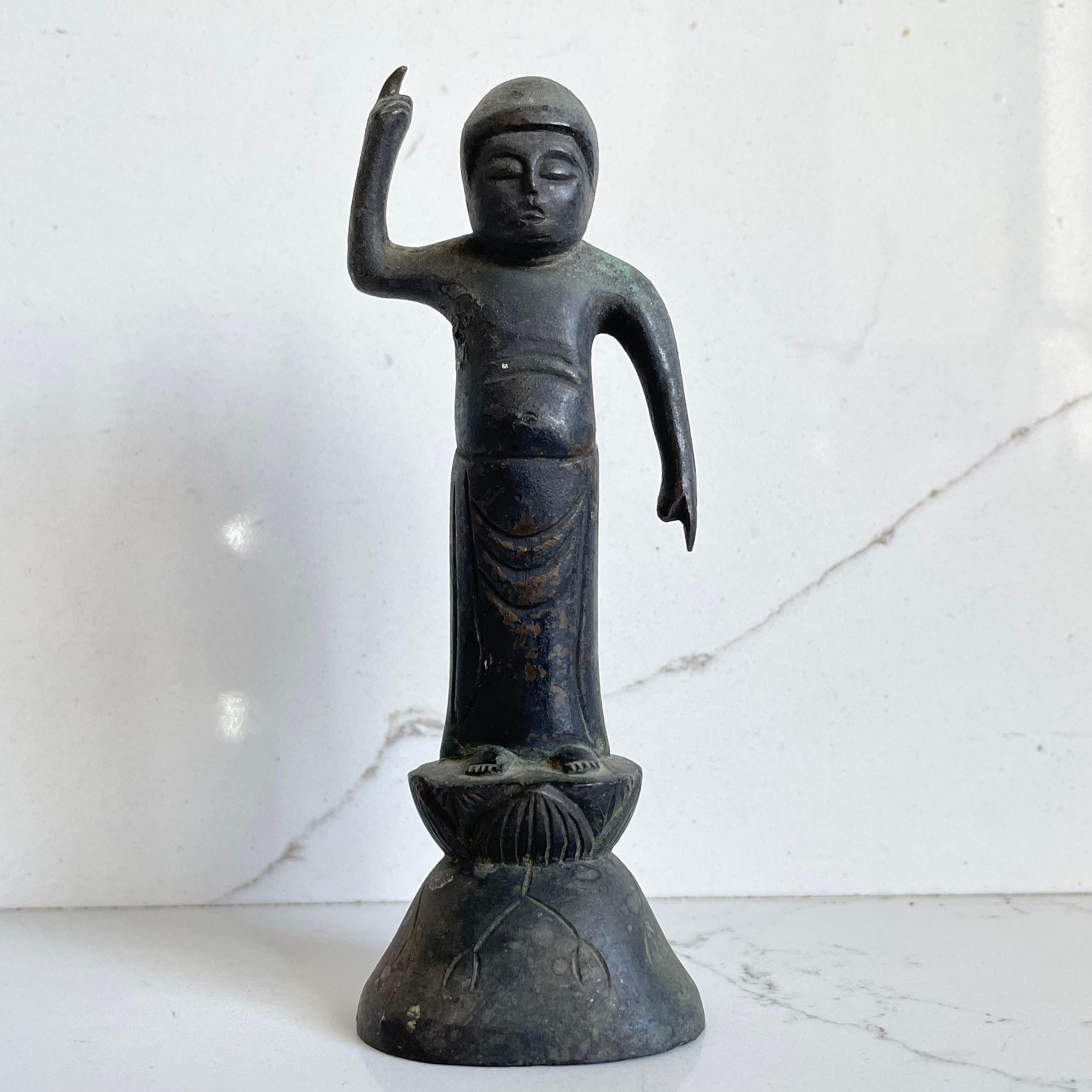 Edo Immagine in bronzo giapponese di Tanjo no SHAKA in vendita