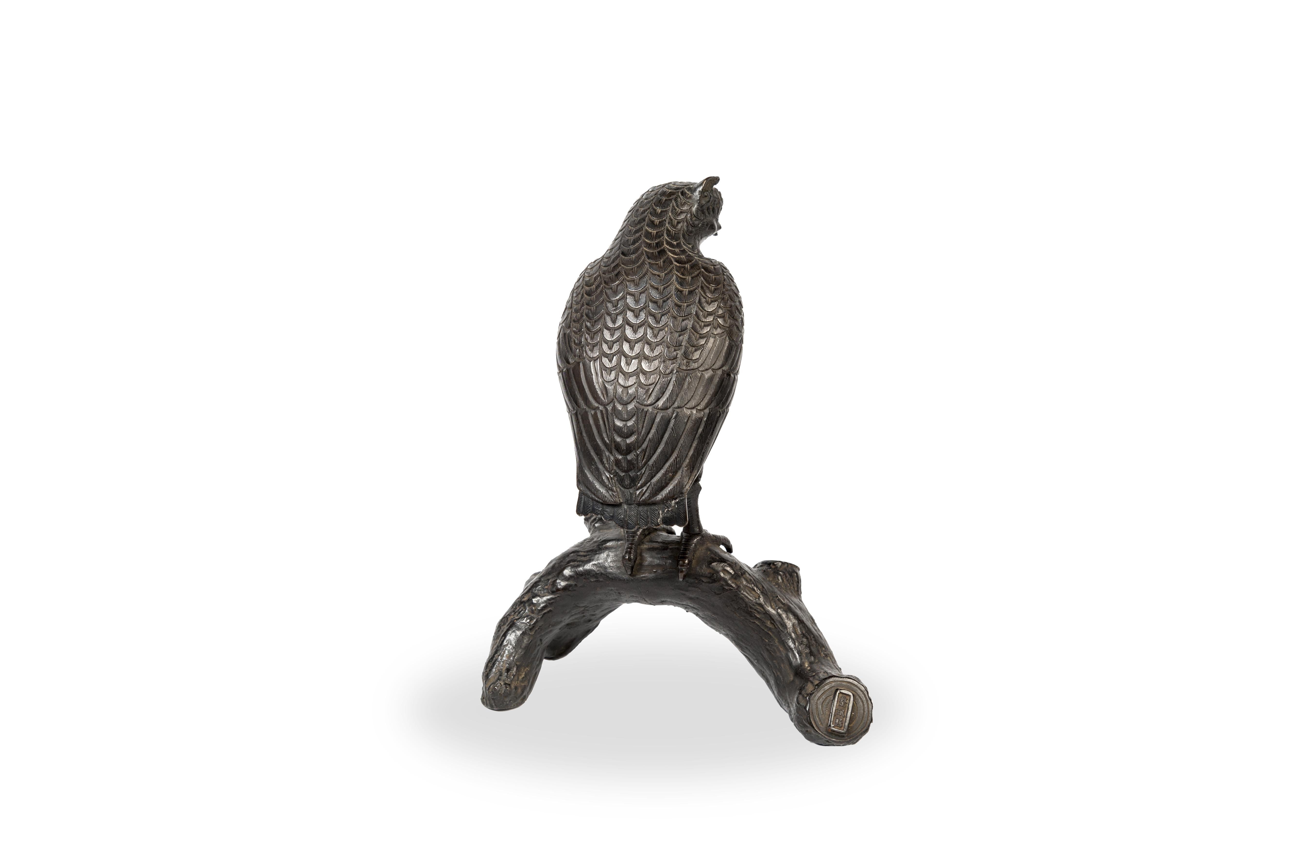 Bruciaincenso giapponese in bronzo a forma di gufo Firmato Murata Seimin 村田製眠 In condizioni buone in vendita a PARIS, FR