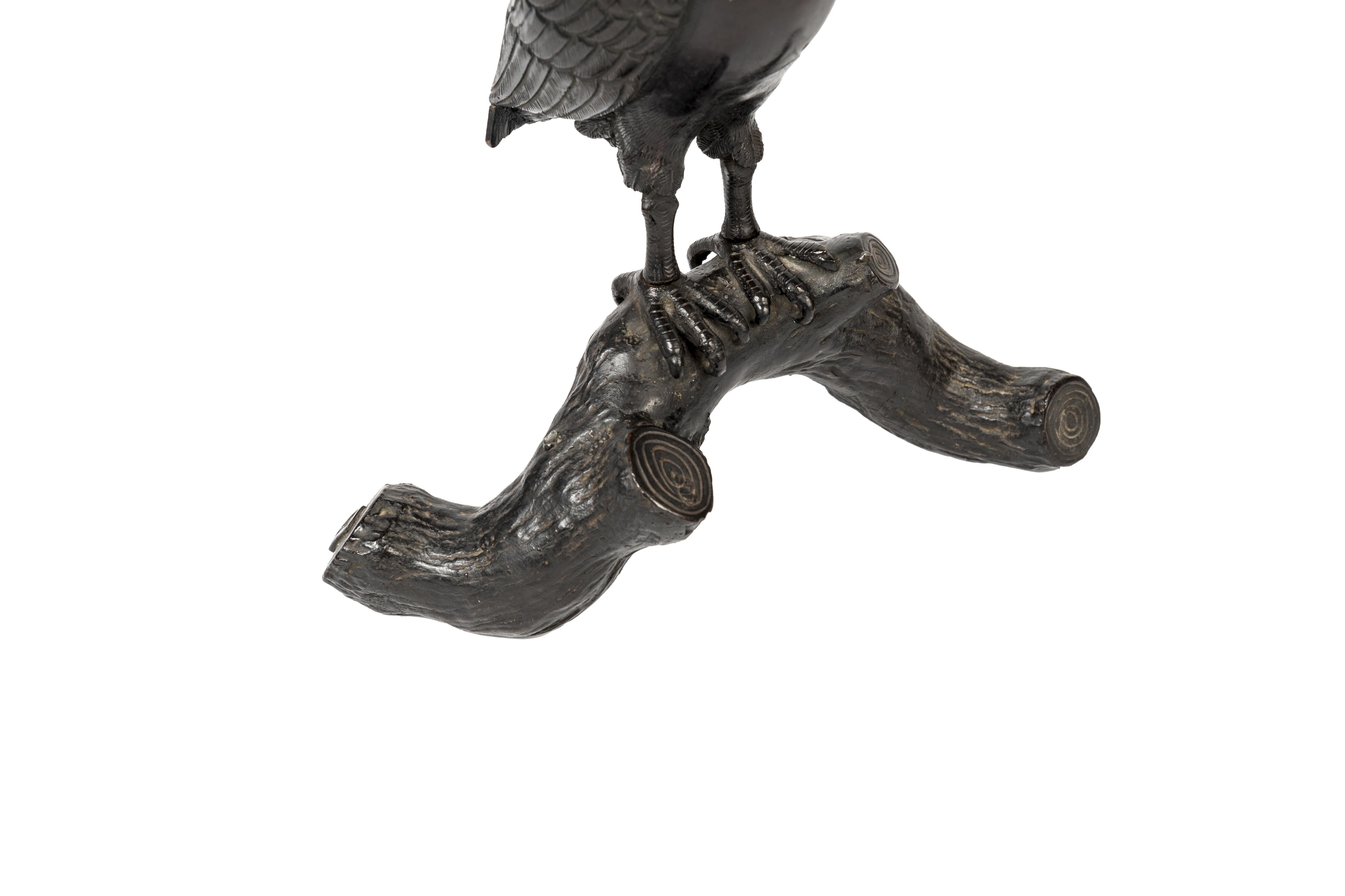 Bronzo Bruciaincenso giapponese in bronzo a forma di gufo Firmato Murata Seimin 村田製眠 in vendita