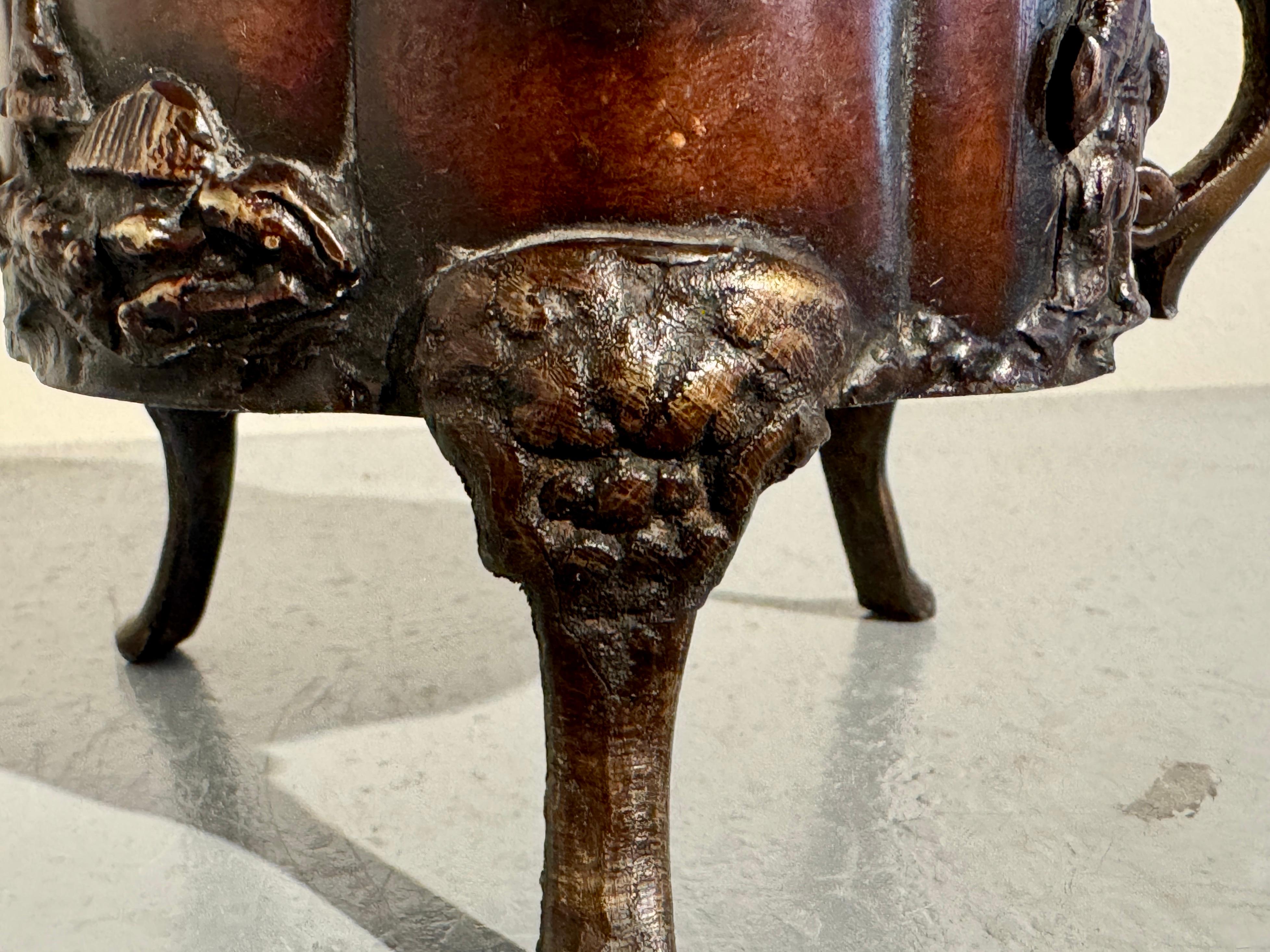Japanese Bronze Incense Burner, Koro, Meiji Period, circa 1900, Japan 12