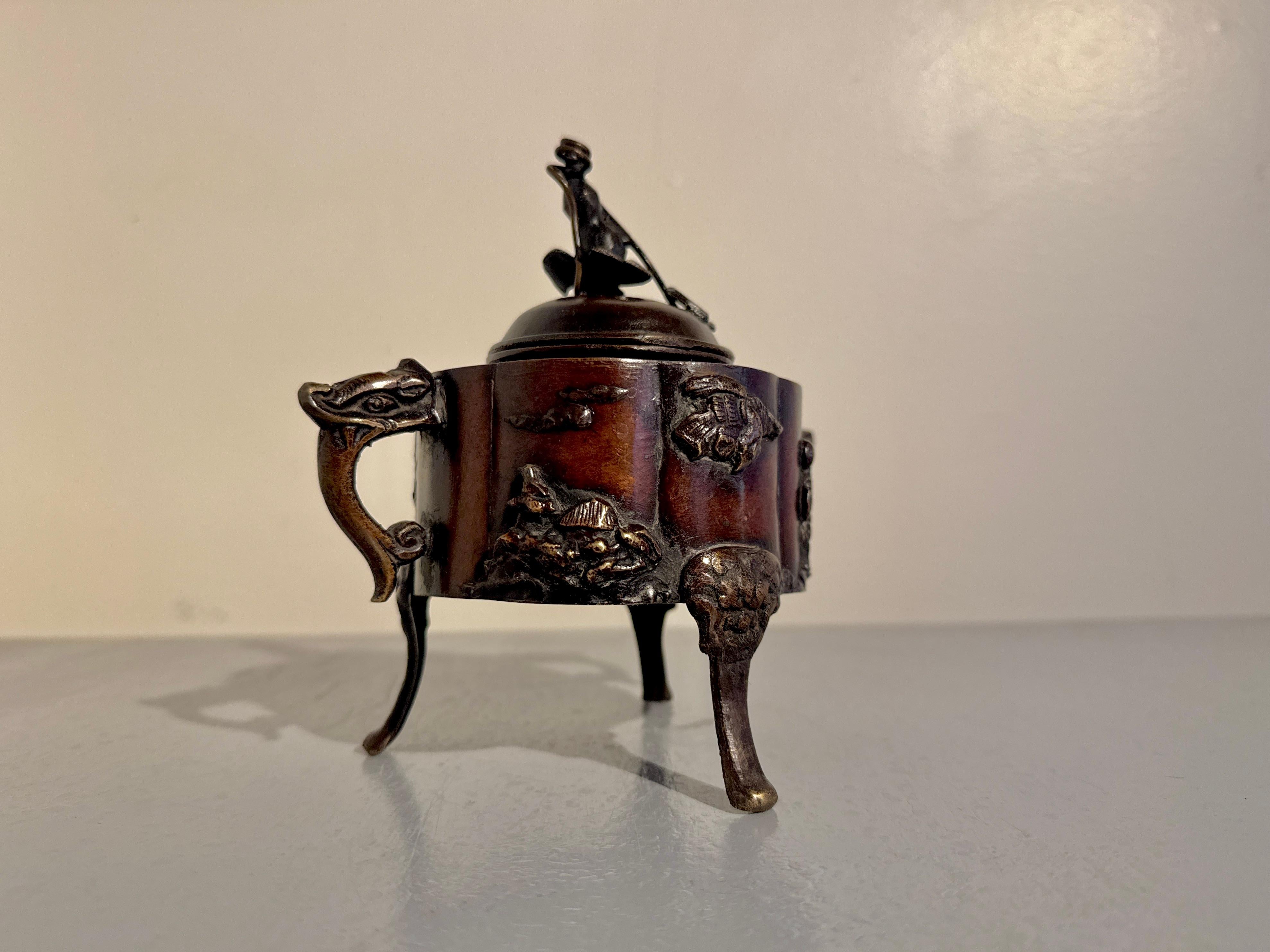 Cast Japanese Bronze Incense Burner, Koro, Meiji Period, circa 1900, Japan