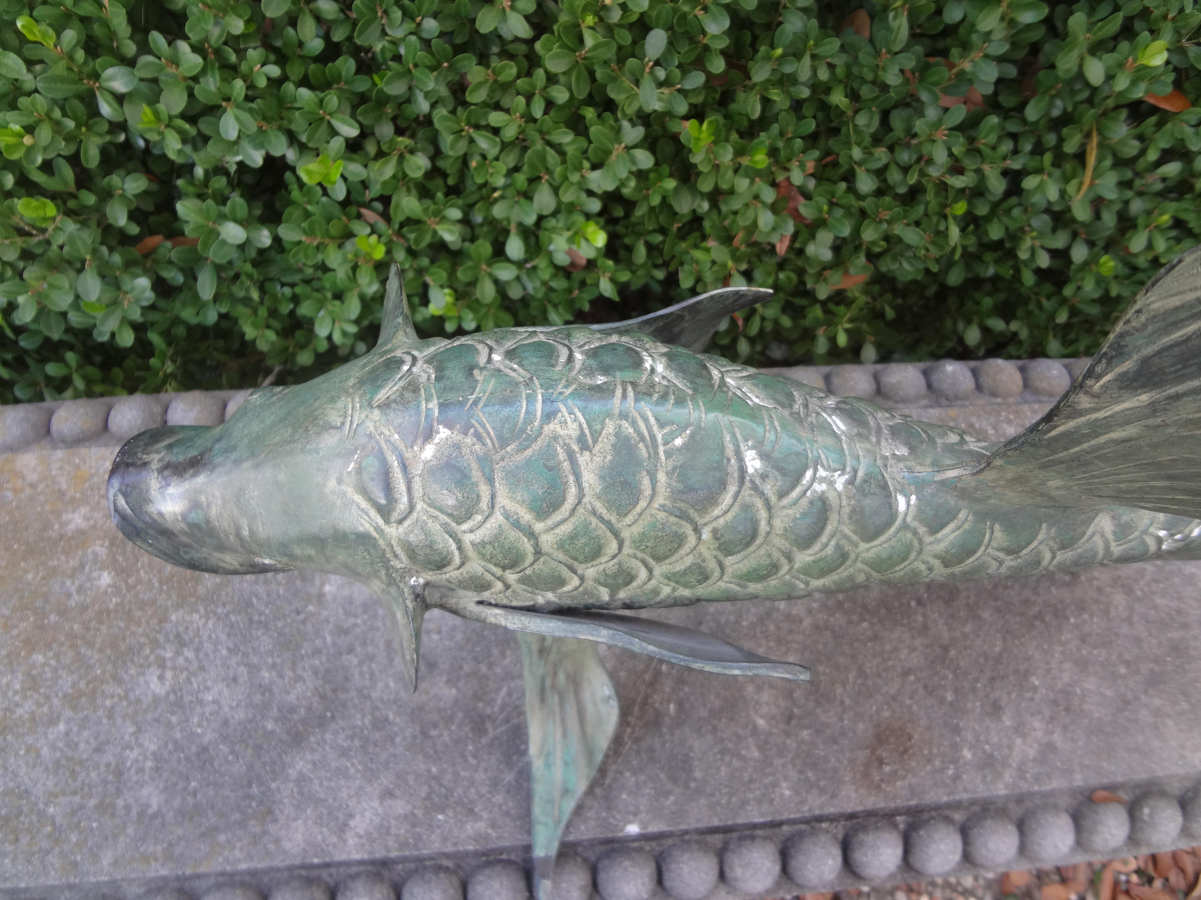 Sculpture japonaise de poisson Koi en bronze en vente 6