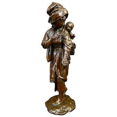 Mère et enfant japonaise en bronze