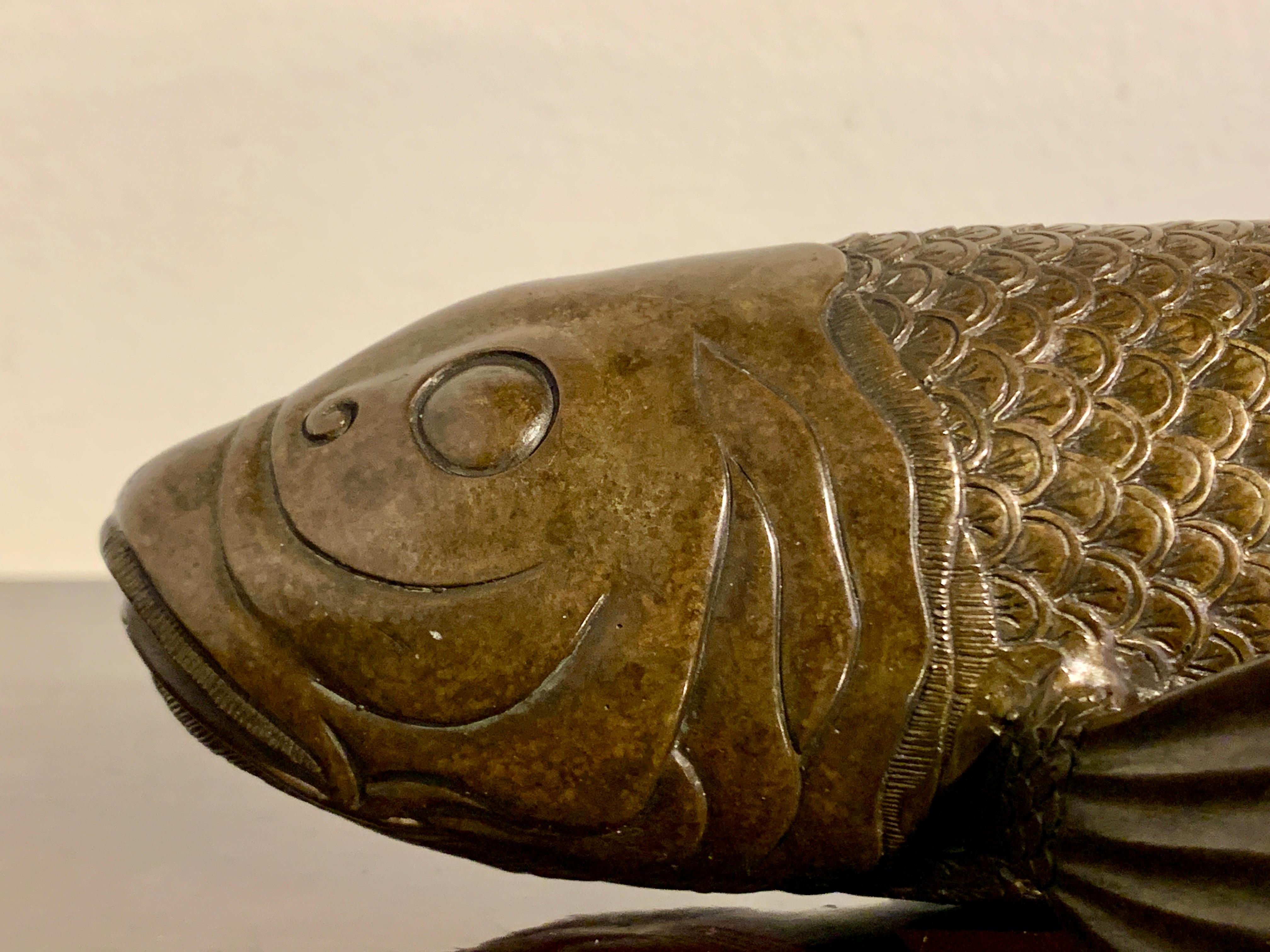 Japanese Bronze Okimono of a Carp, Taisho Period, Early 20th Century, Japan For Sale 12