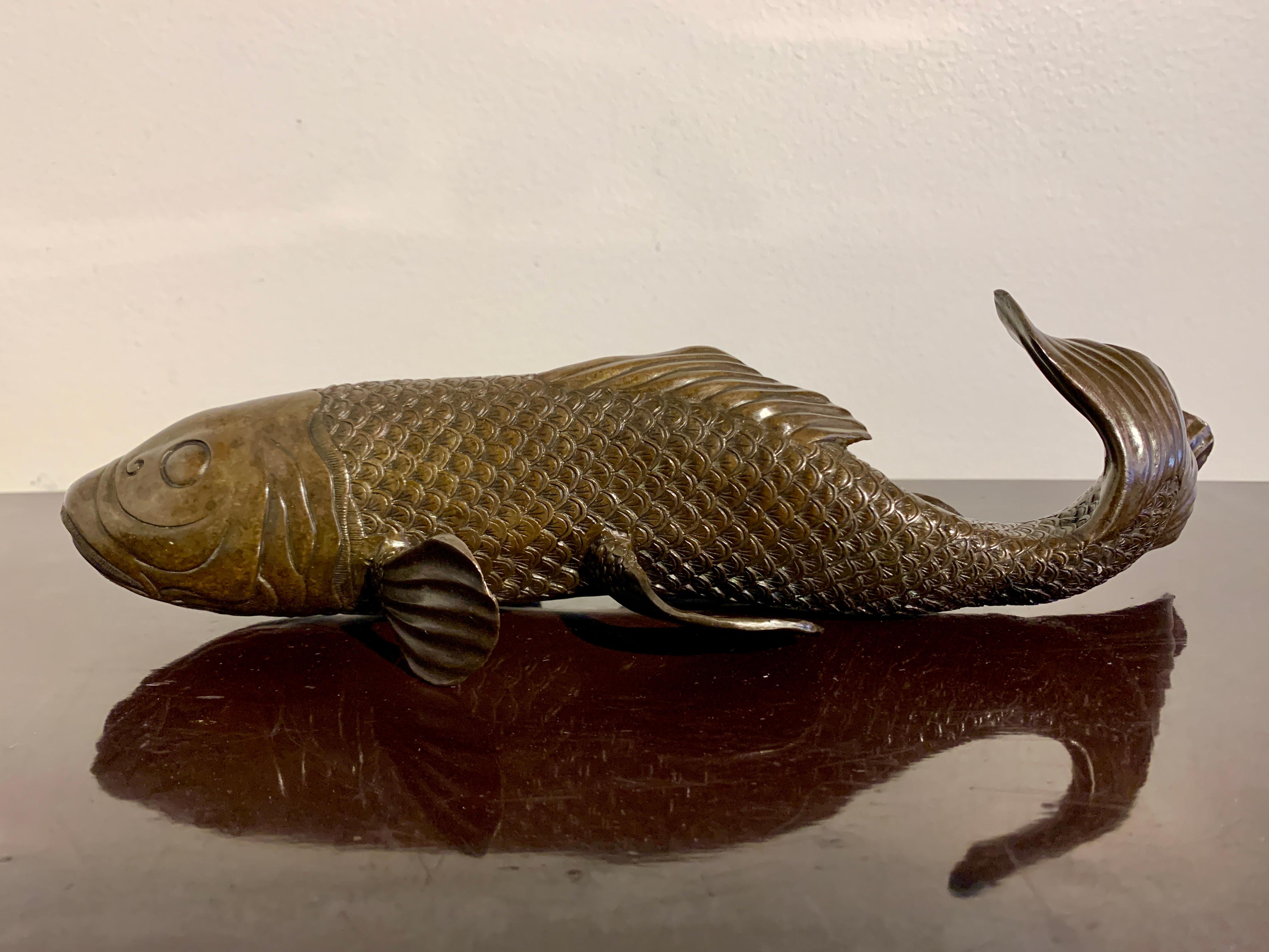 Carved Japanese Bronze Okimono of a Carp, Taisho Period, Early 20th Century, Japan For Sale
