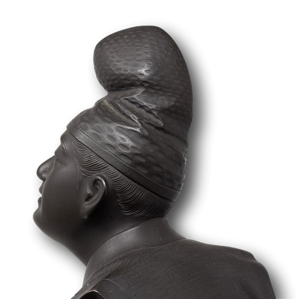 Sculpture japonaise d'Okimono en bronze par Yamamoto Kozan en vente 8