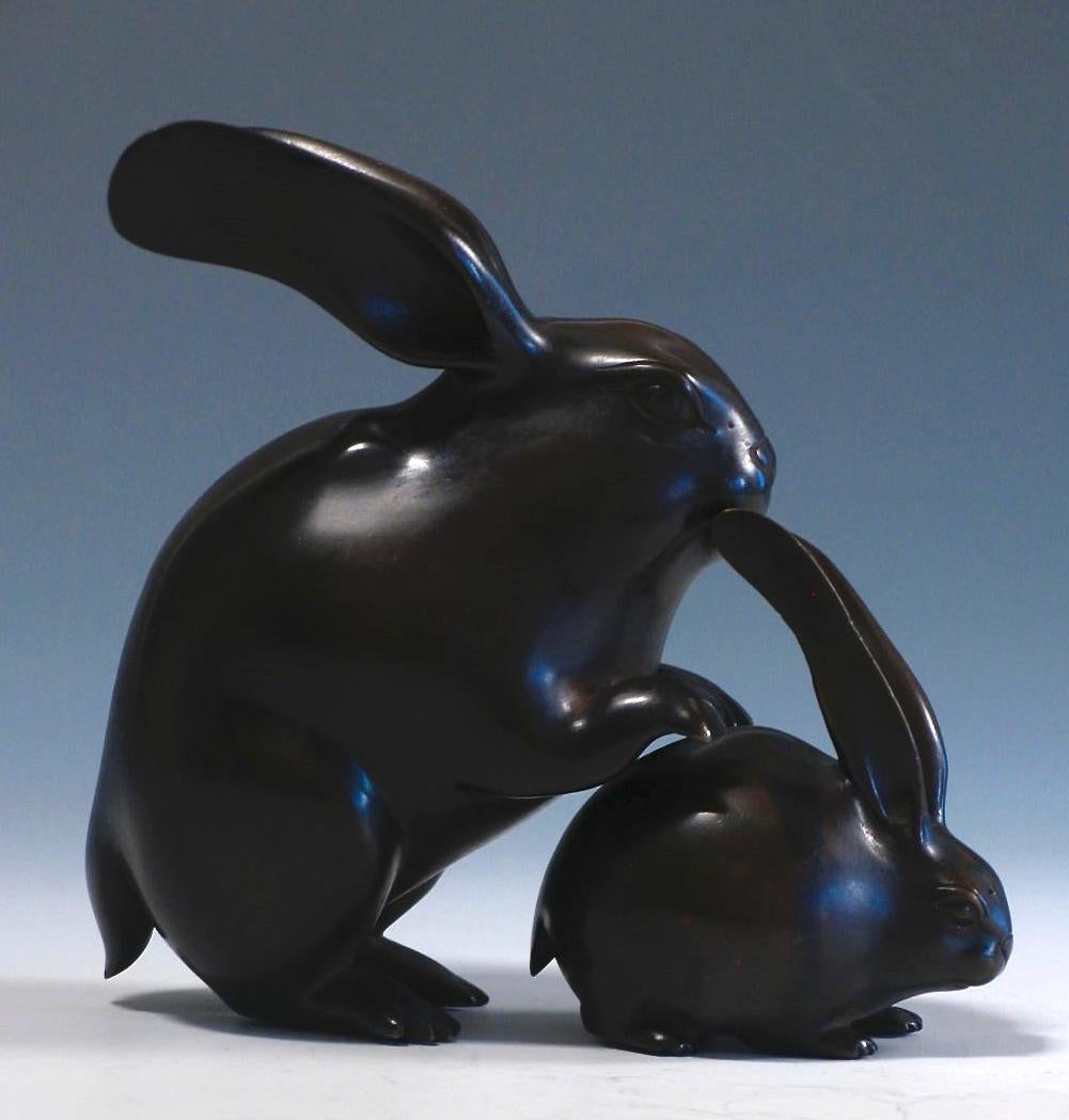 Japanische Kaninchen aus Bronze (Showa) im Angebot
