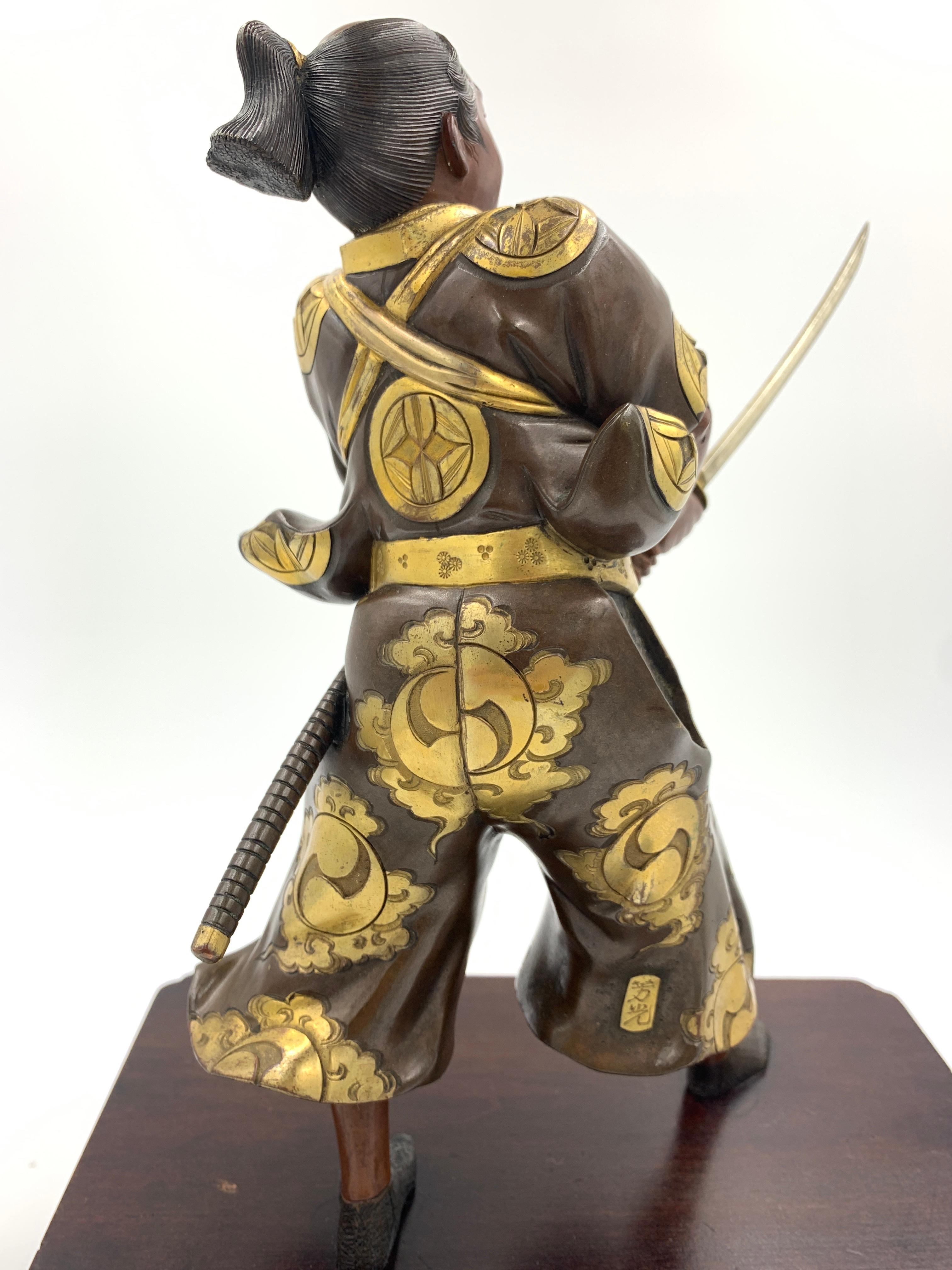 Japanese Bronze Samurai Figure, Meiji Period  3