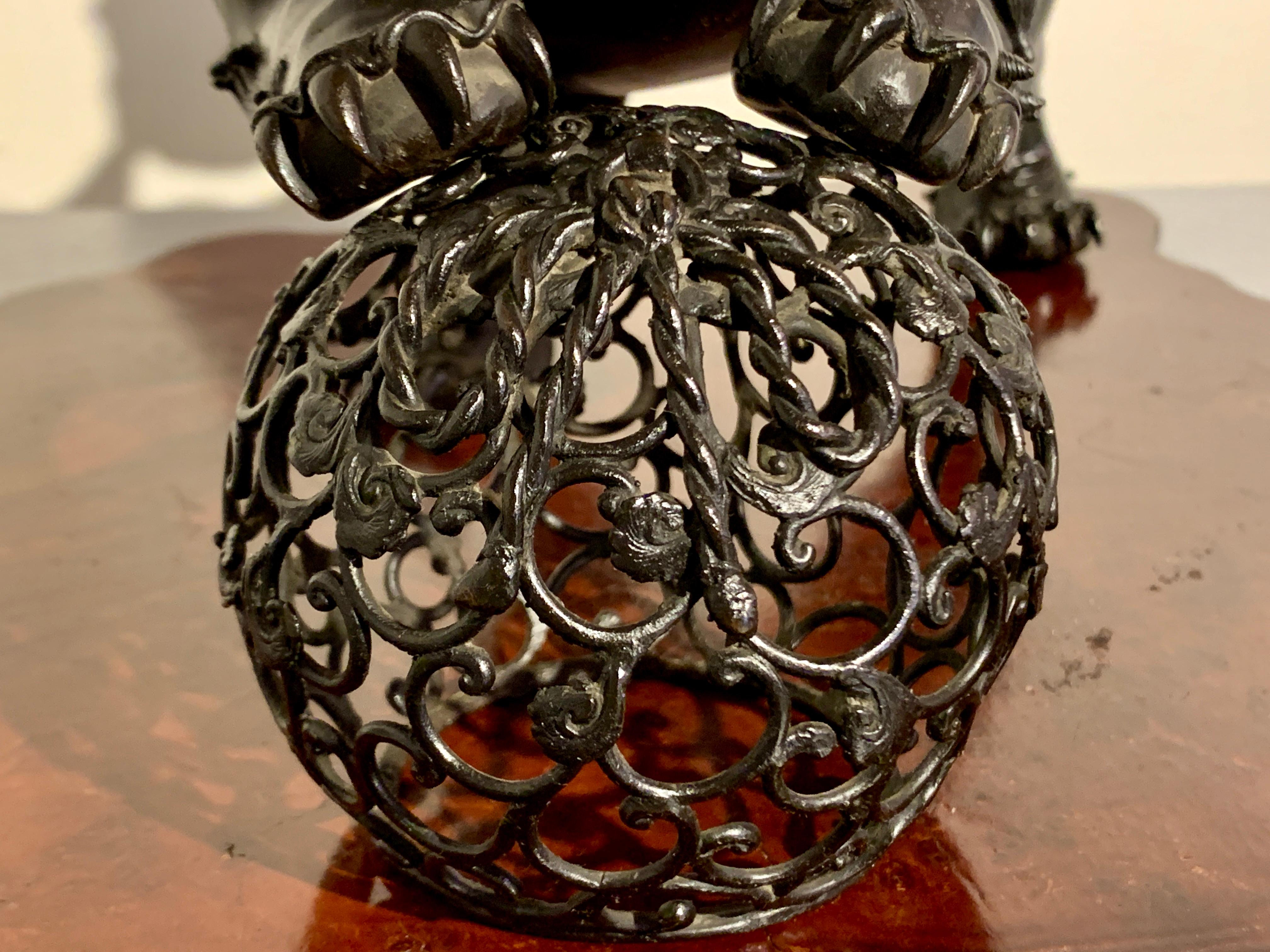 Japanese Bronze Shishi Koro, Foo Lion Censer, Taisho Period, 20th Century 2