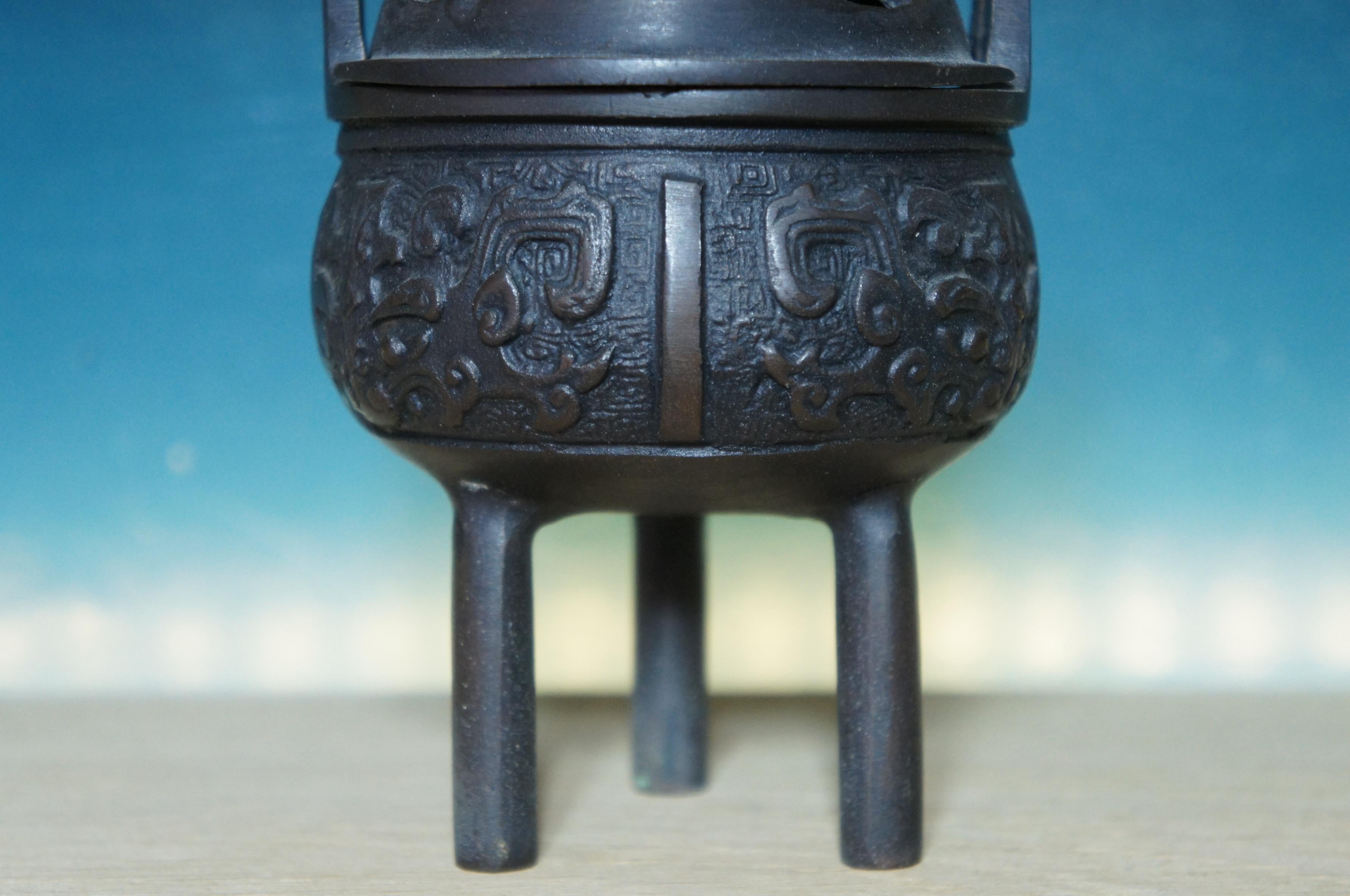 Japanese Bronze Shishi Lion Foo Dog Small Incense Burner, 1960s For Sale 6