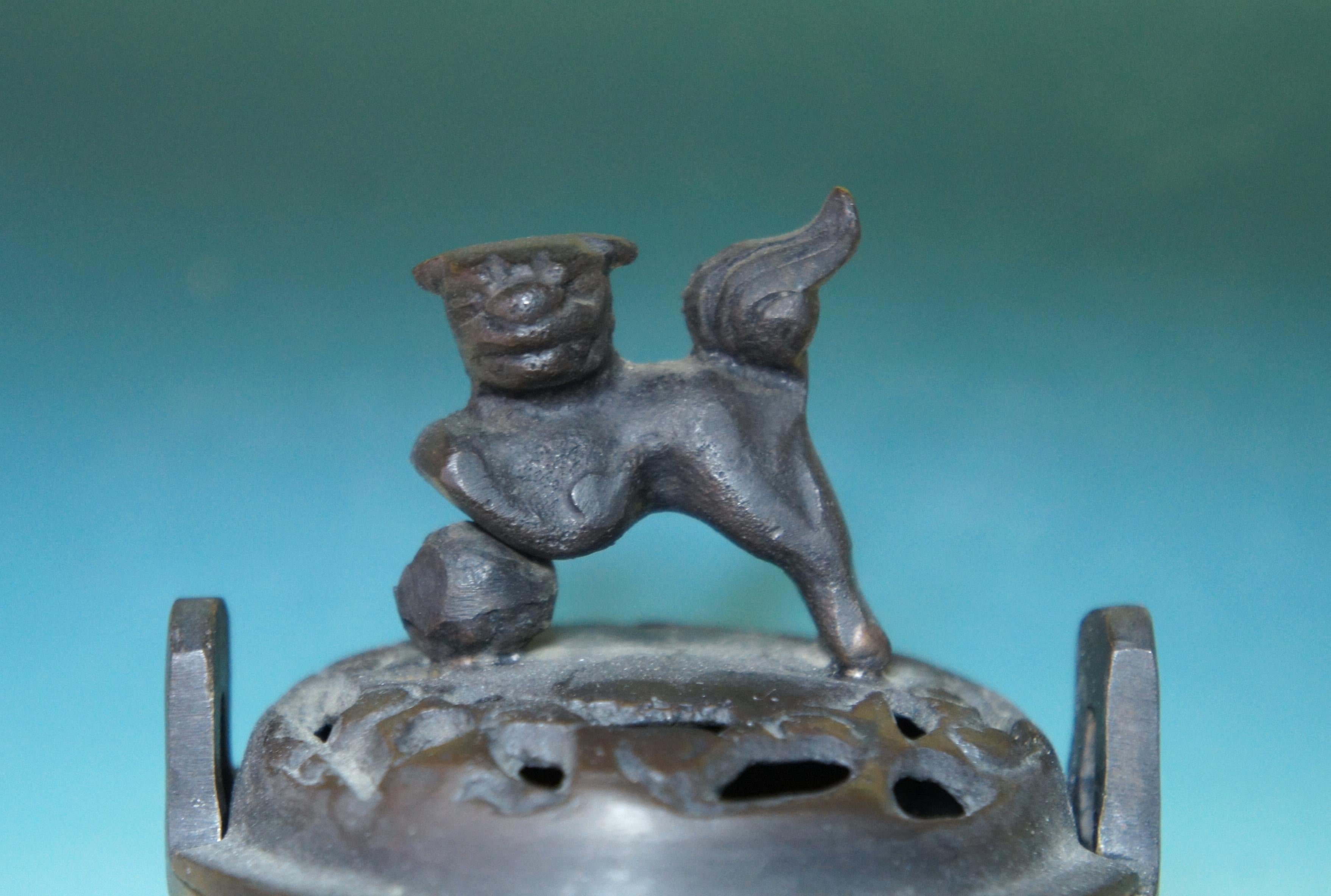20th Century Japanese Bronze Shishi Lion Foo Dog Small Incense Burner, 1960s For Sale
