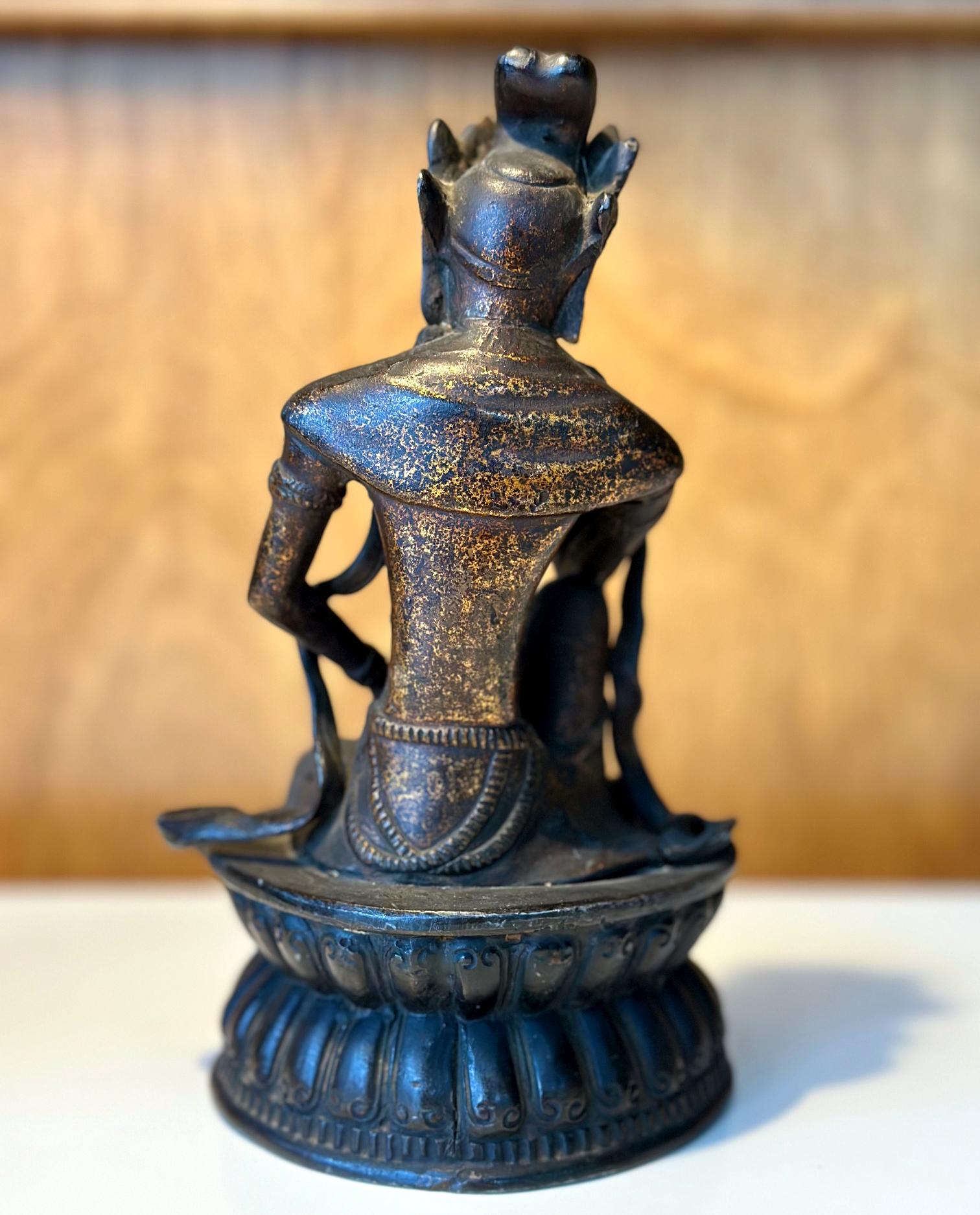 Japanese Bronze Statue Nyoirin Kannon on Lotus Throne In Good Condition For Sale In Atlanta, GA