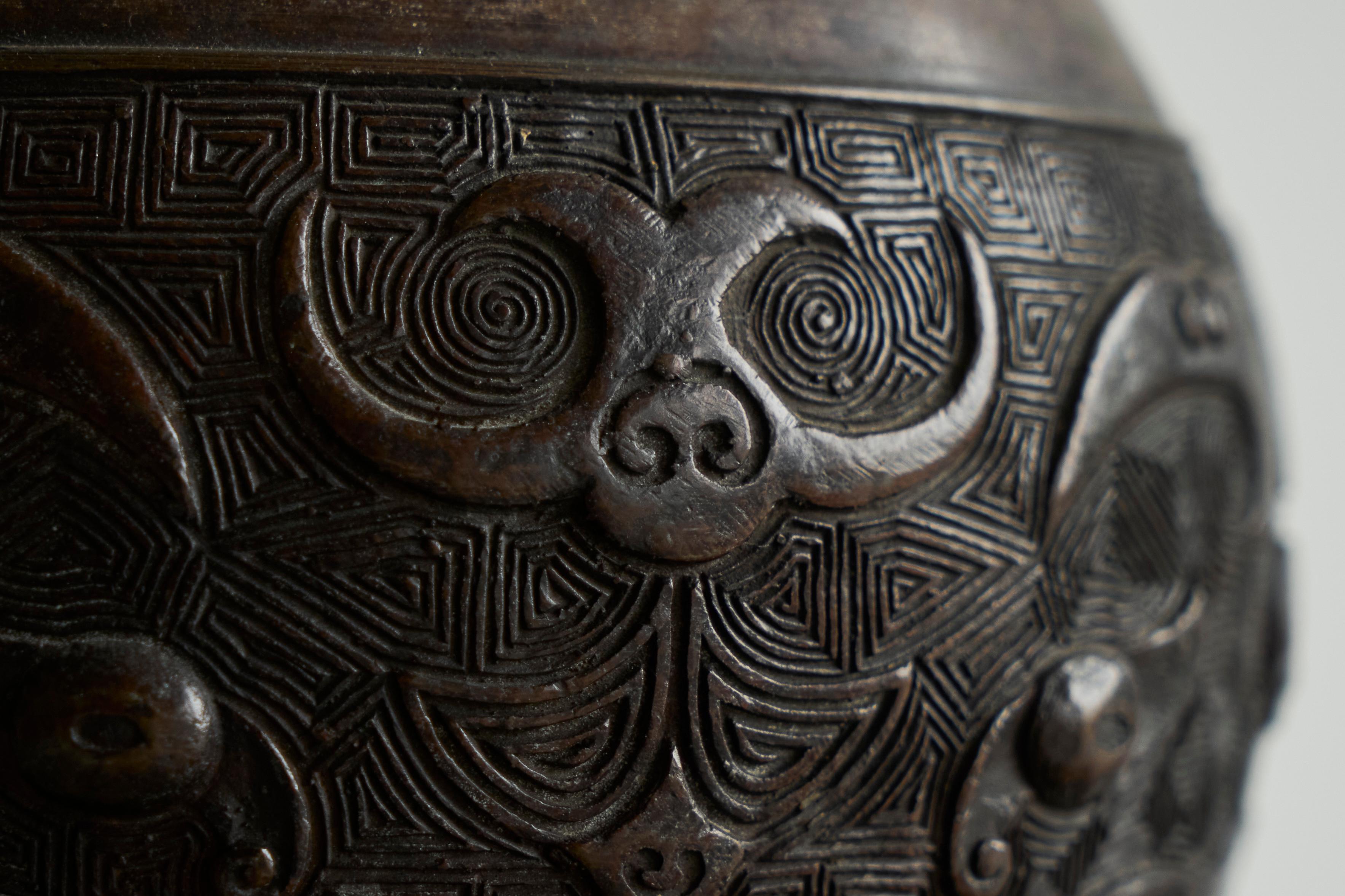 Hand-Crafted Japanese Bronze Vase Early 20th Century For Sale
