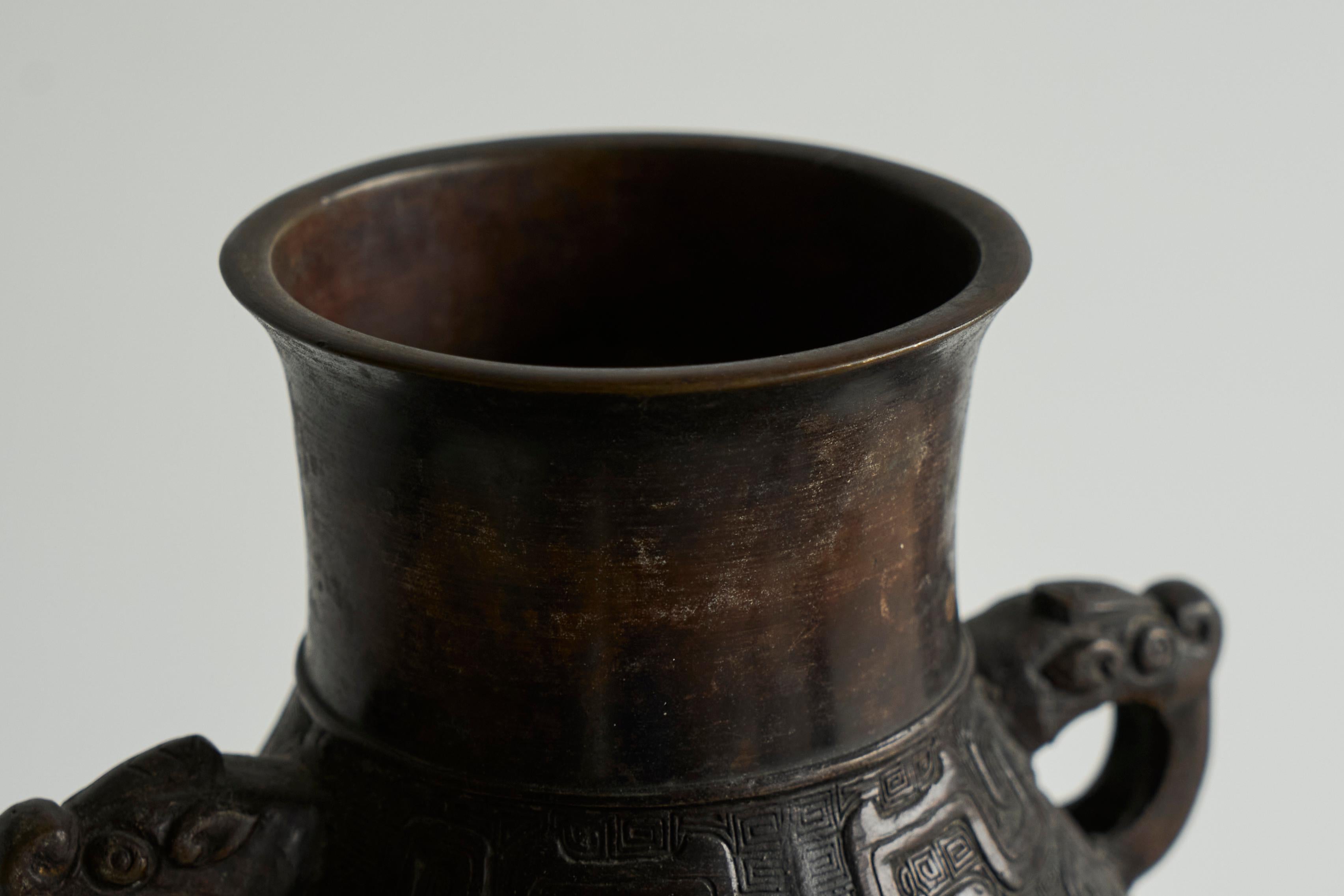 Japanese Bronze Vase Early 20th Century For Sale 1