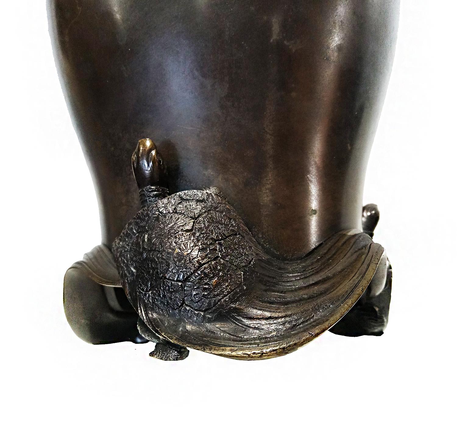 Japanese Bronze Vase, Meiji Period For Sale 6