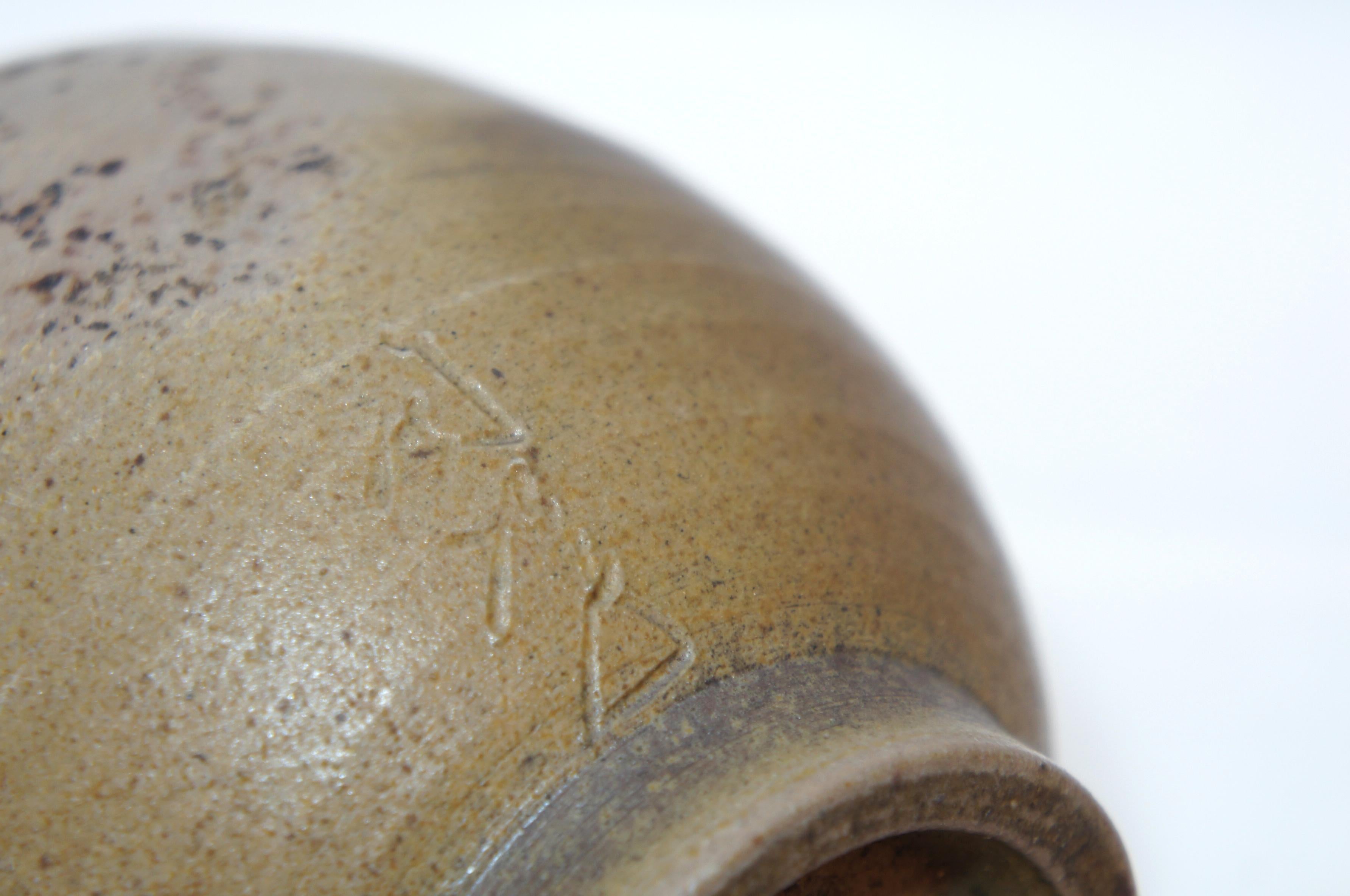 Japanese Brown and Orange Unglazed Pottery Bizen Ware Vase, 1970s For Sale 8