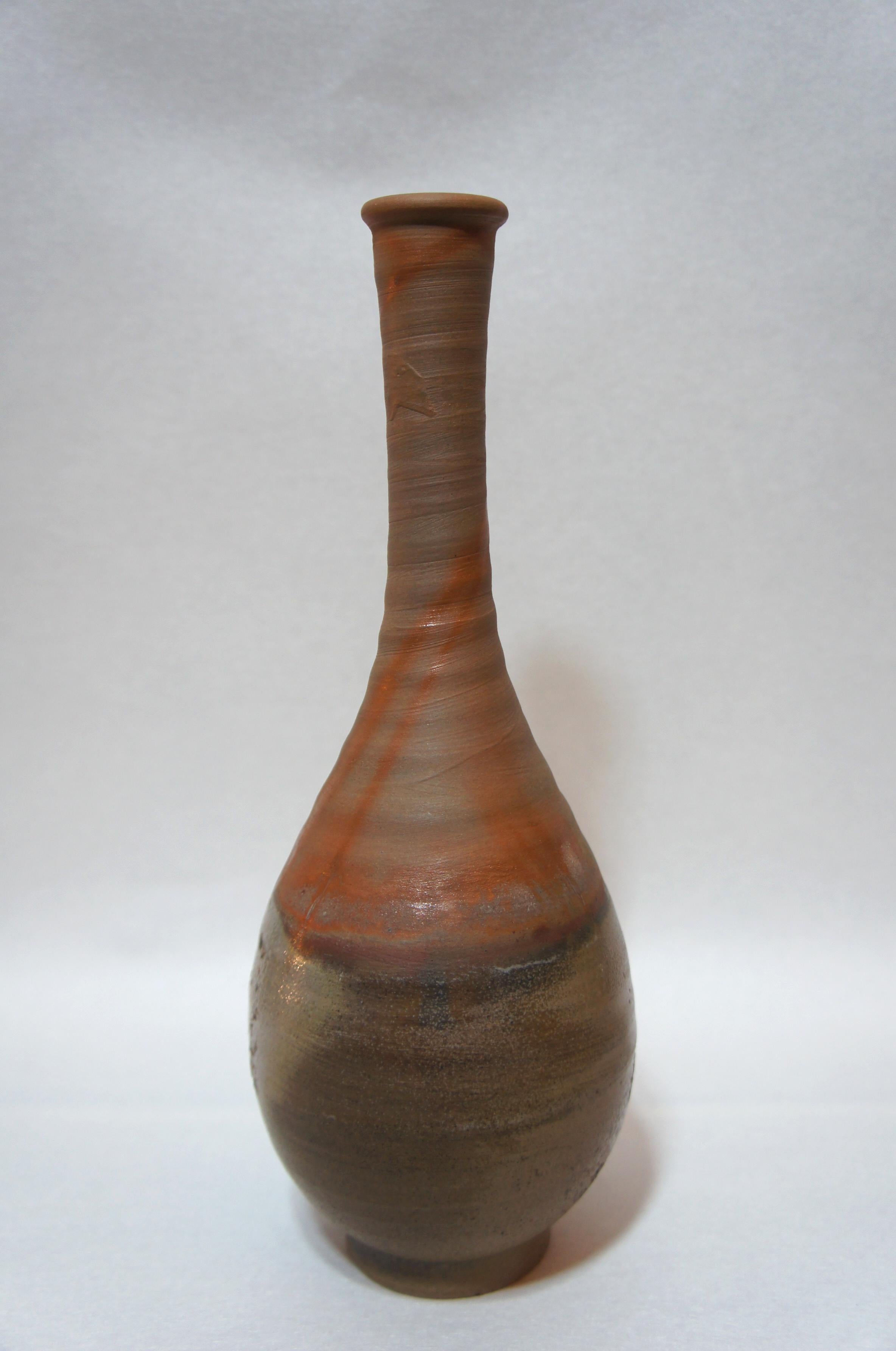 Hand-Crafted Japanese Brown and Orange Unglazed Pottery Bizen Ware Vase, 1970s For Sale