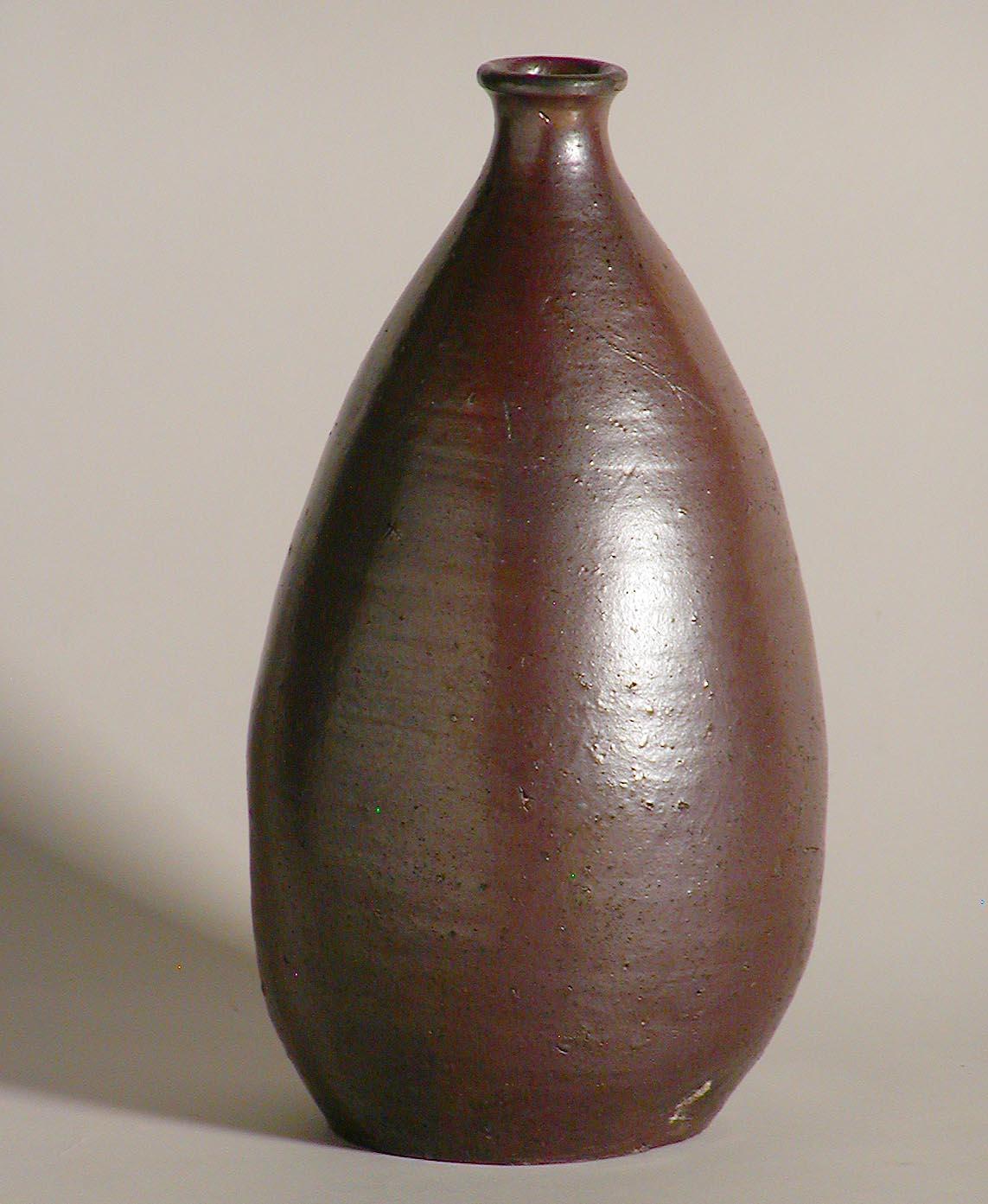 Edo Japanese Brown Tamba Ceramic Vase, 17th Century For Sale