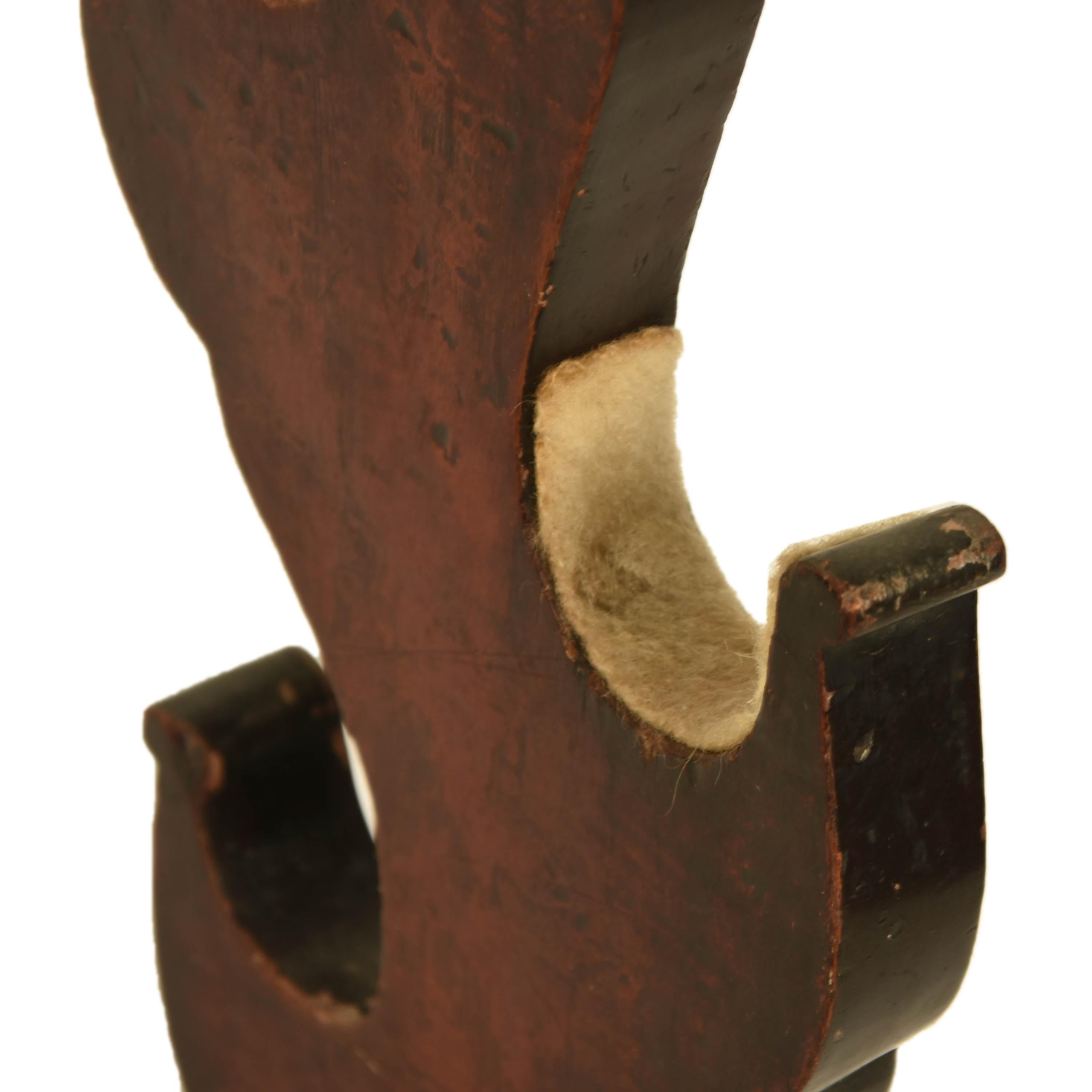Hand-Carved Japanese Carved and Lacquered Samurai Sword Stand, Edo Period, circa 1840