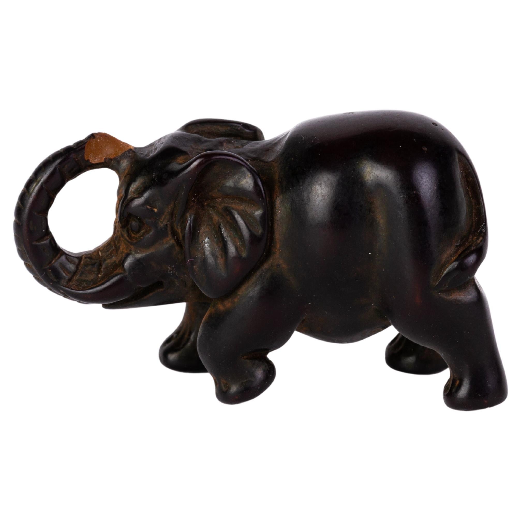 Japanese Carved Boxwood Elephant Netsuke Inro Ojime For Sale