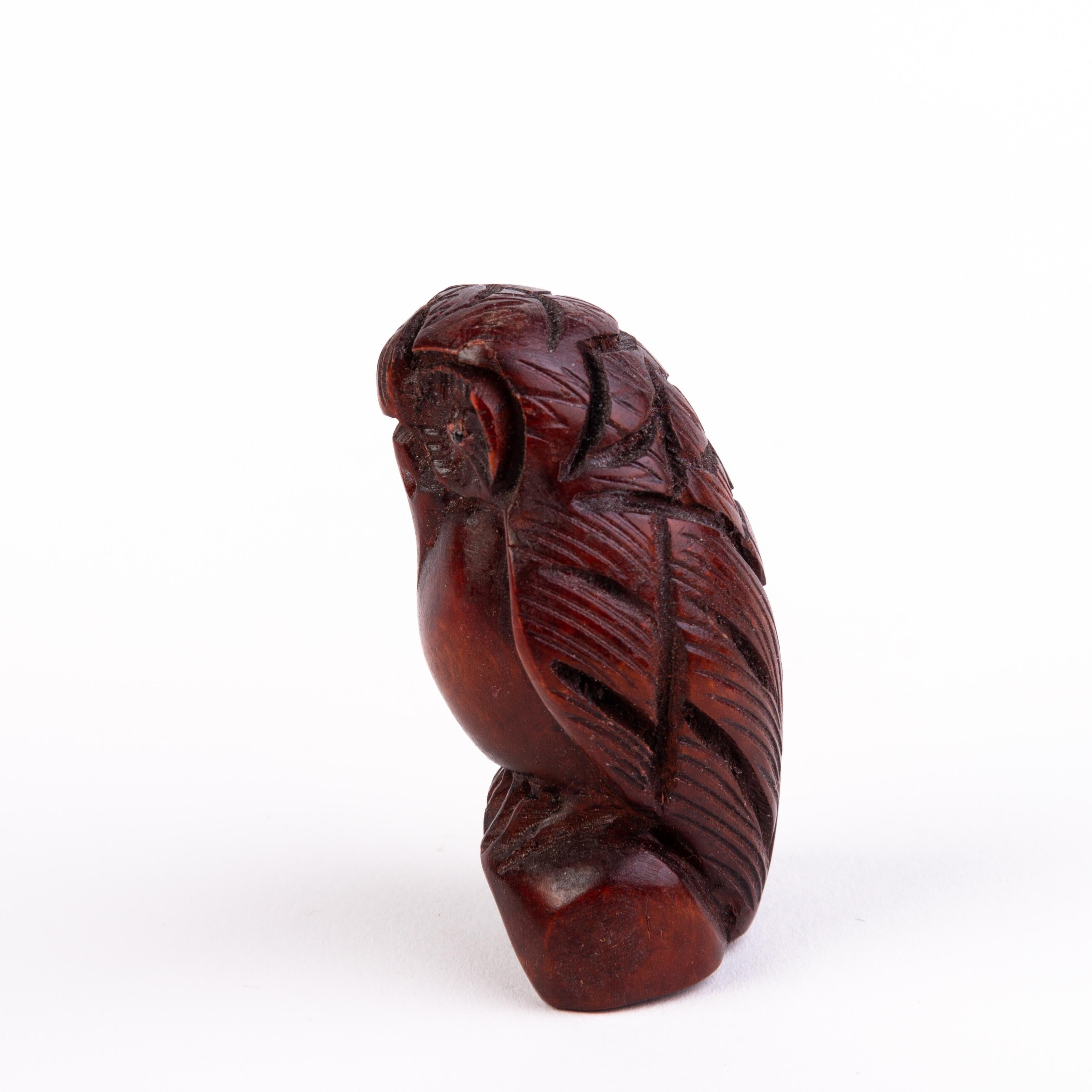 Japanese Carved Boxwood Netsuke Inro of an Owl In Good Condition For Sale In Nottingham, GB