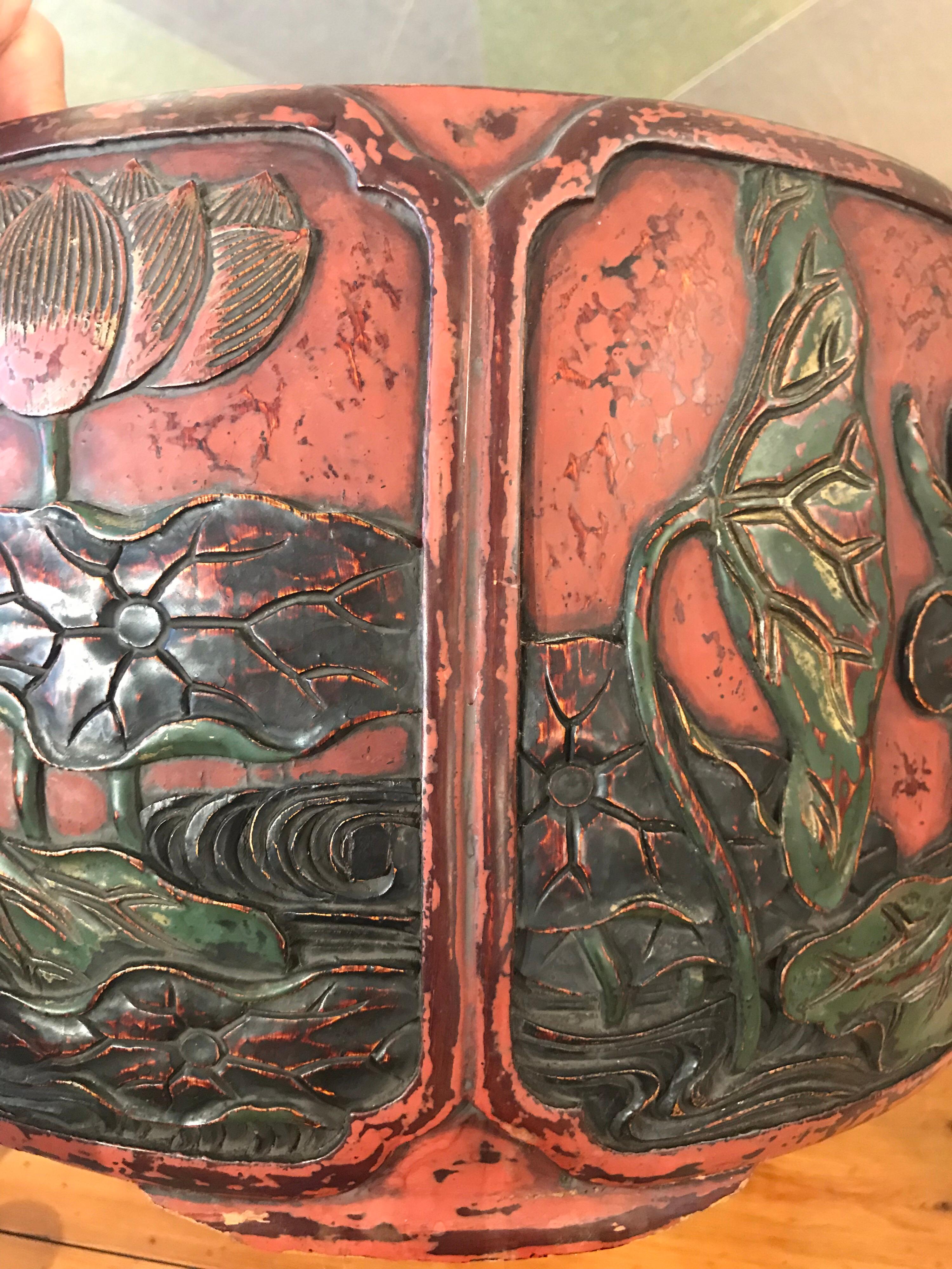 Japanese Carved Lacquer Hibachi For Sale 2