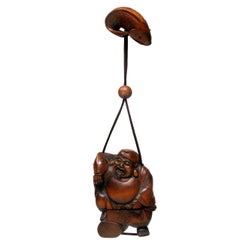 Japanische geschnitzte Netsuke-Box aus Holz Sennin Buddha Meiji-Periode 1868-1912 Pillenschachtel