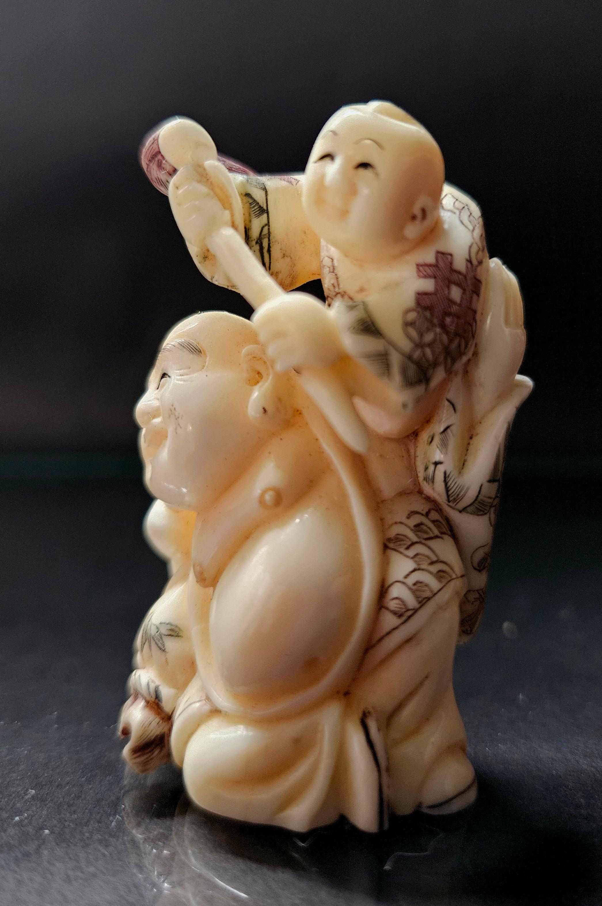 Japanese Carved Netsuke Polychrome Figure Group #1 by Yoshikawa , Meiji  For Sale 2