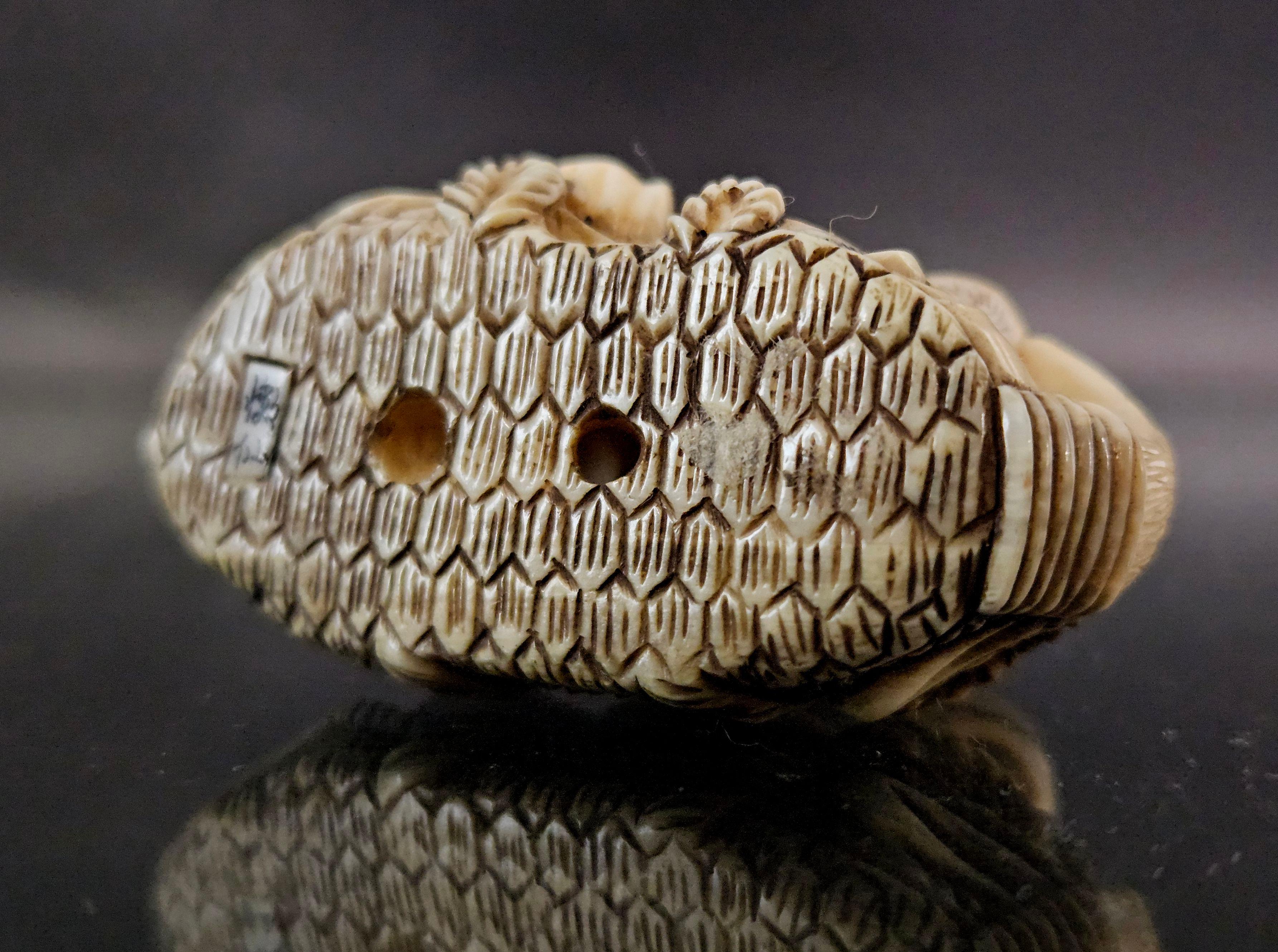 Japanese Carved Netsuke Polychrome Figure 