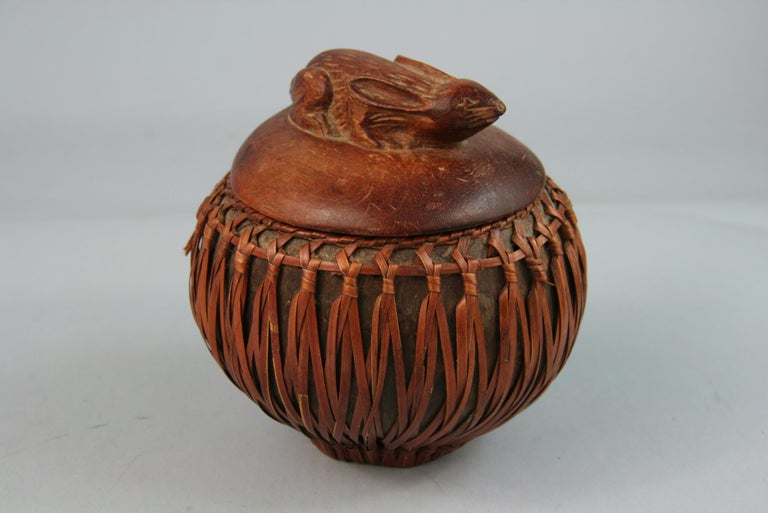 Boxwood Japanese Carved Rabbit Wood Box with Reed  Covering For Sale