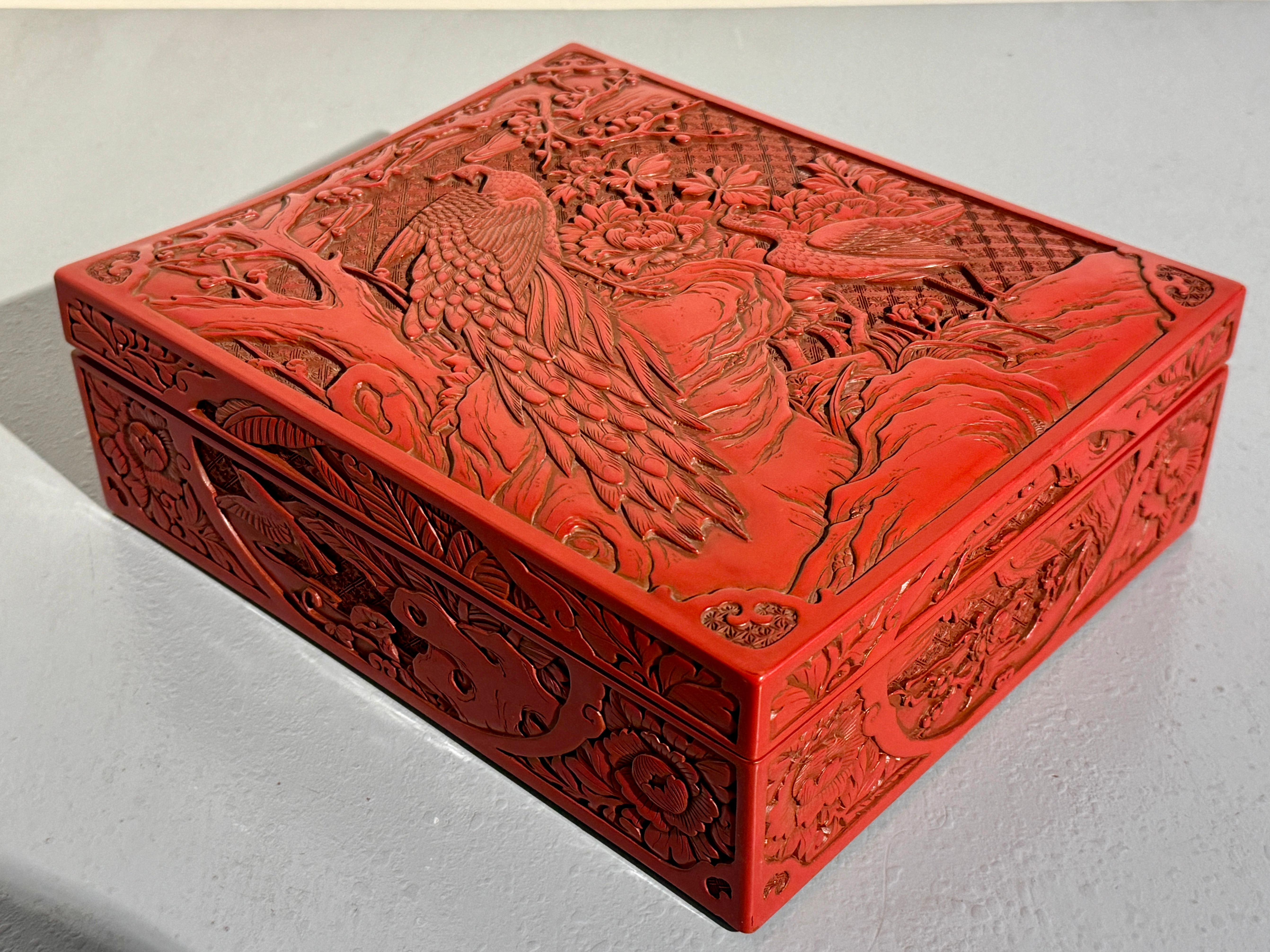Japanese Carved Red Lacquer Box on Stand, Showa Era, mid 20th century, Japan 8