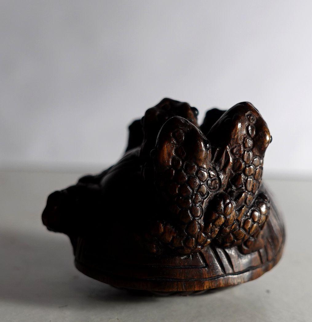 Japanese Carved Wood Netsuke 