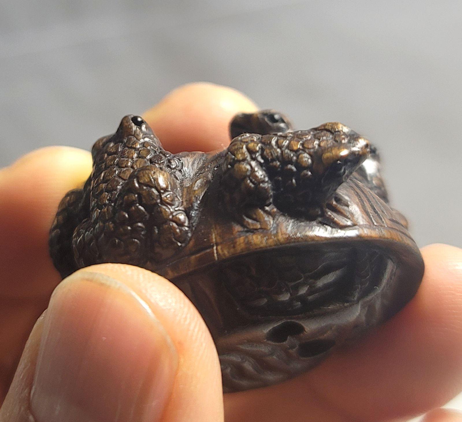 Japanese Carved Wood Netsuke 