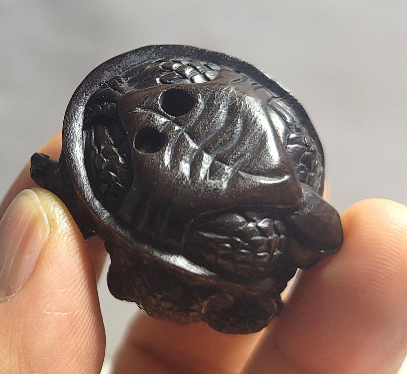 Japanese Carved Wood Netsuke 