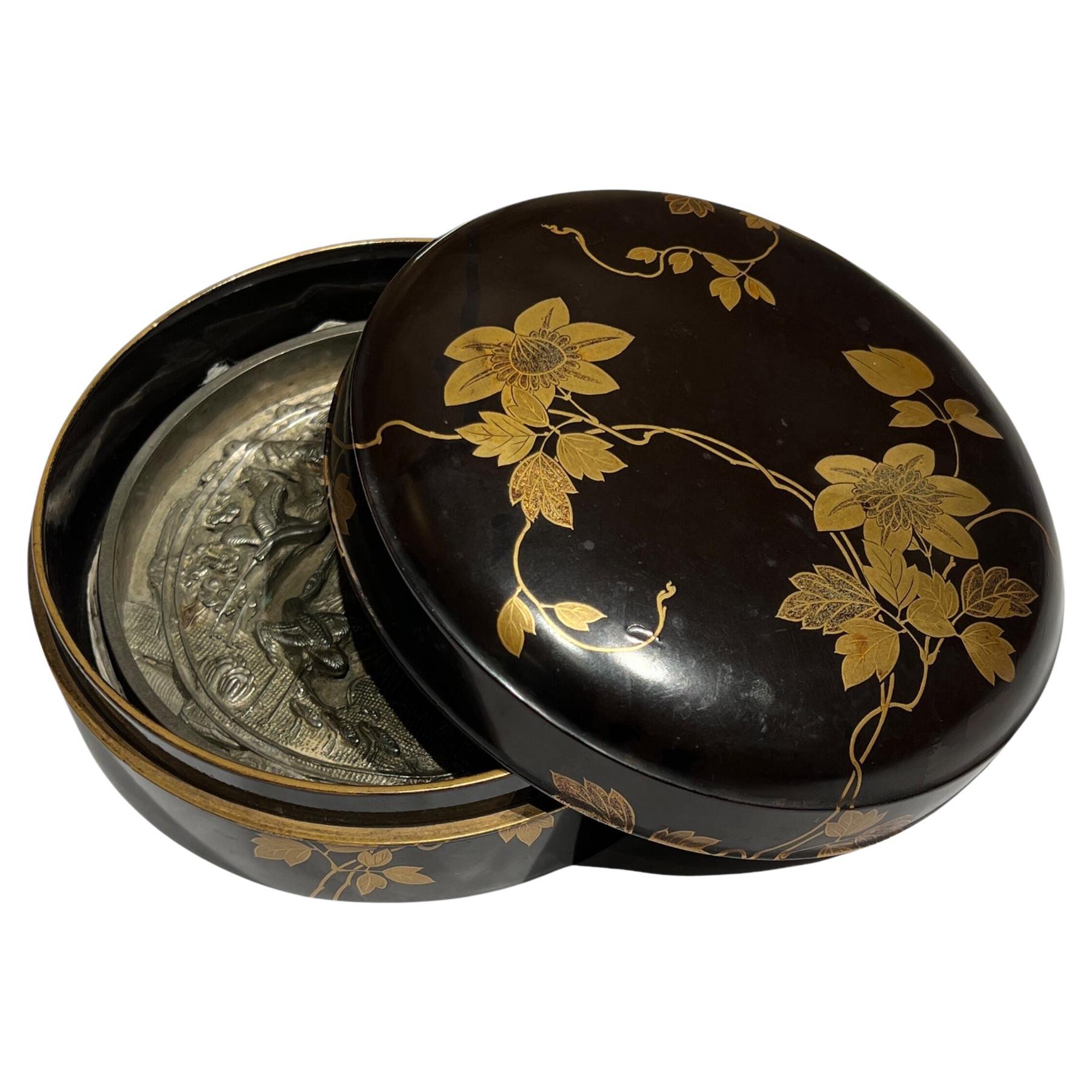 Japanese Cast Bronze Mirror and lacqer box, Edo Period, 18th Century, Japan