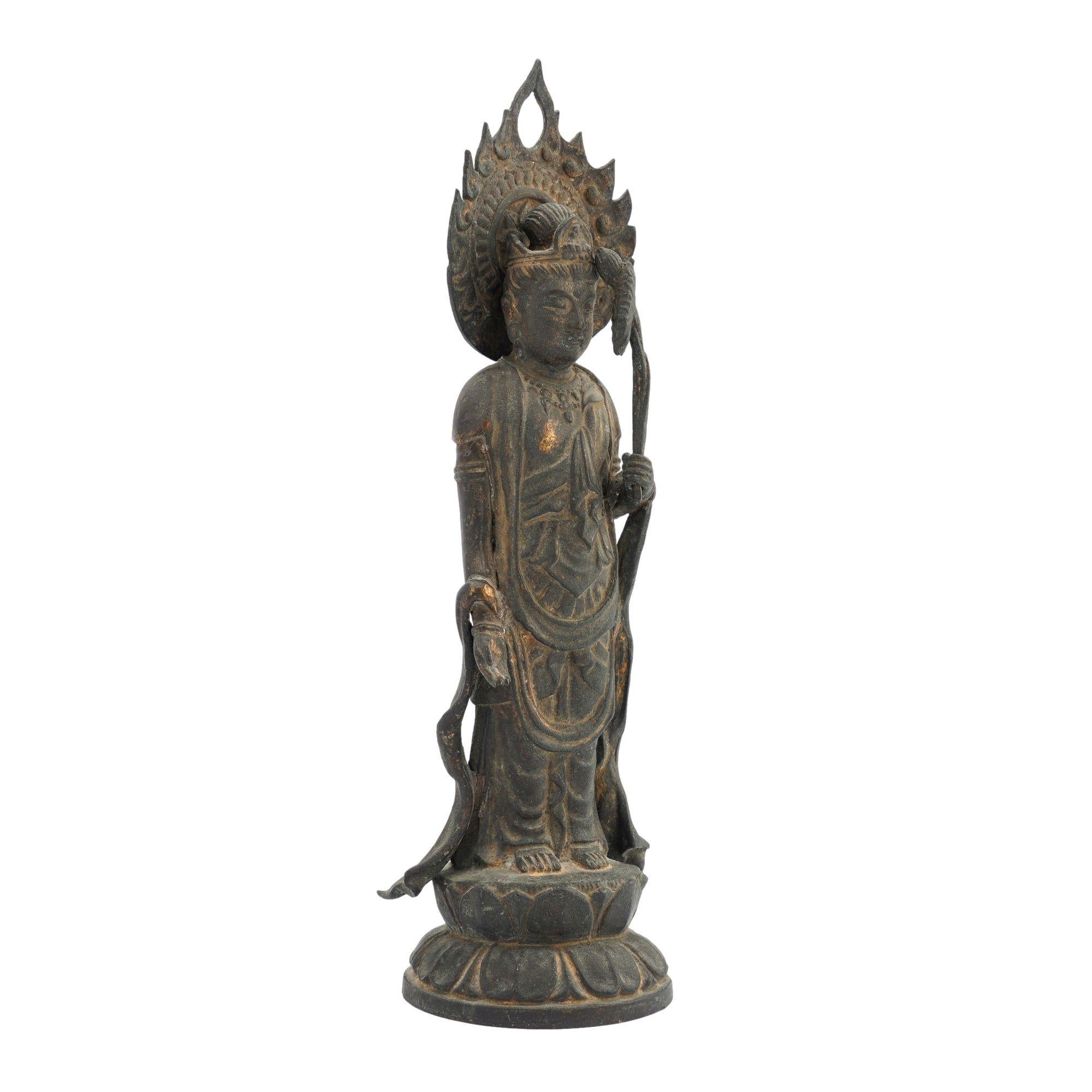 Japanische Bronzestatue eines Bodhisattva aus Bronzeguss, 1780-1800 im Angebot 4