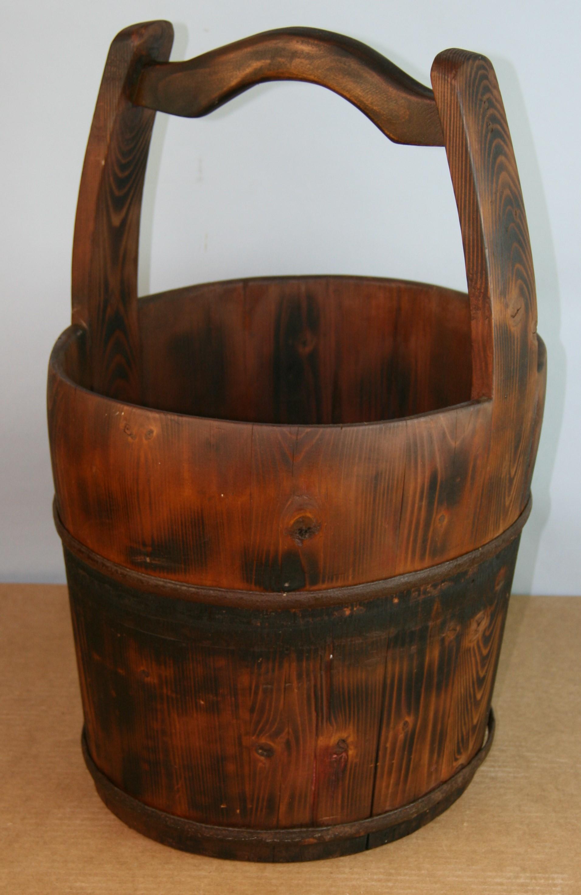 3-1070 Cedar bucket with metal banding. Can be used as planter.