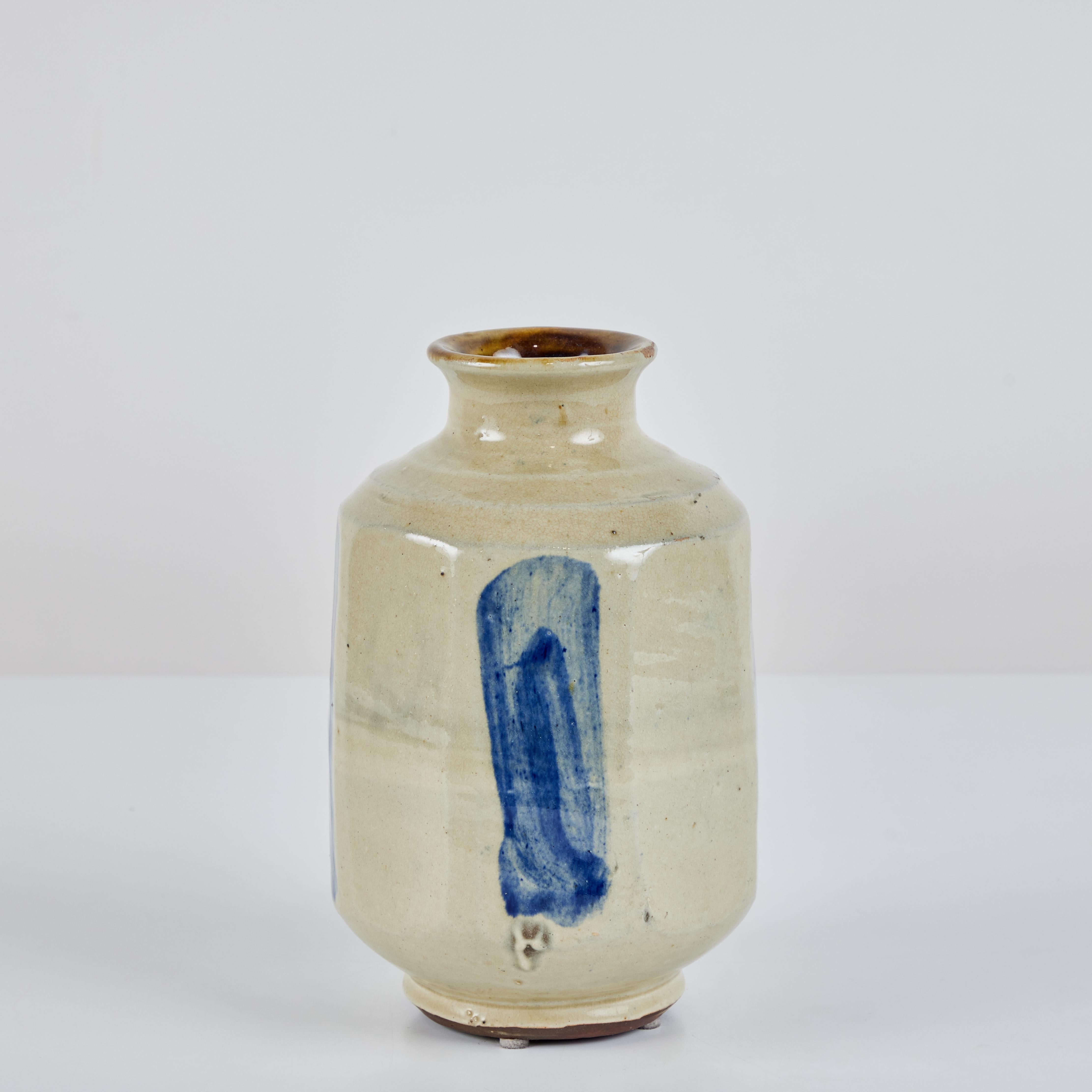 Japanische glasierte Keramikvase (Moderne der Mitte des Jahrhunderts) im Angebot