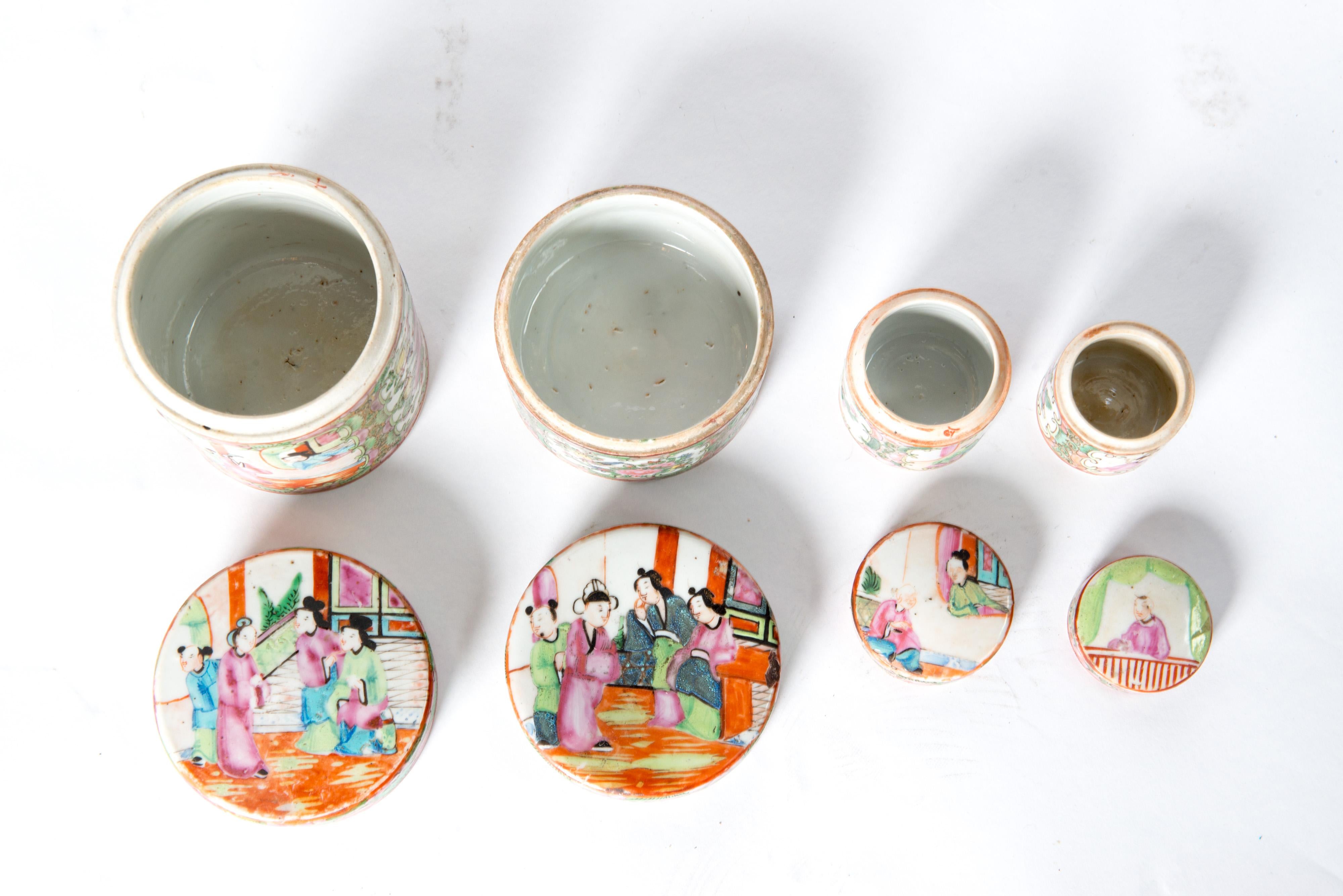 Début du 20ème siècle Ensemble de pots en céramique japonaise