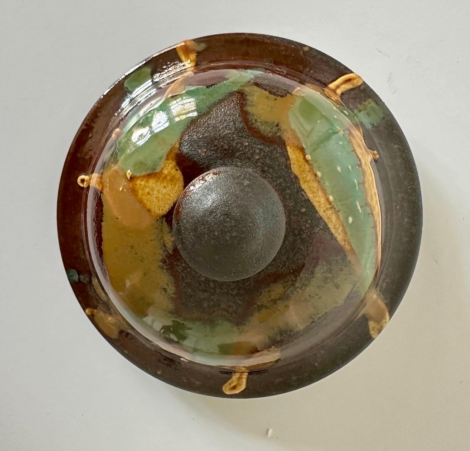 Japanese Ceramic Jar with Expressive Glaze Onda Yaki For Sale 4